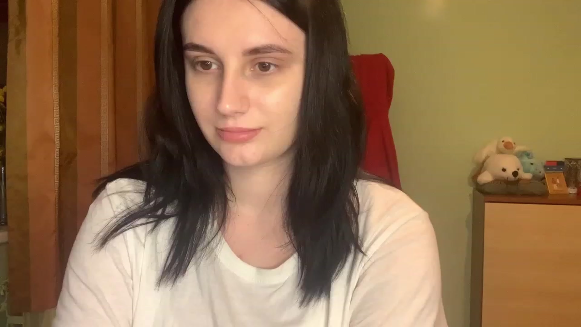 Gallery image thumbnail from Mavvka's myfreecams stream on, 12/04/2023, 22:50 image 9 of 20