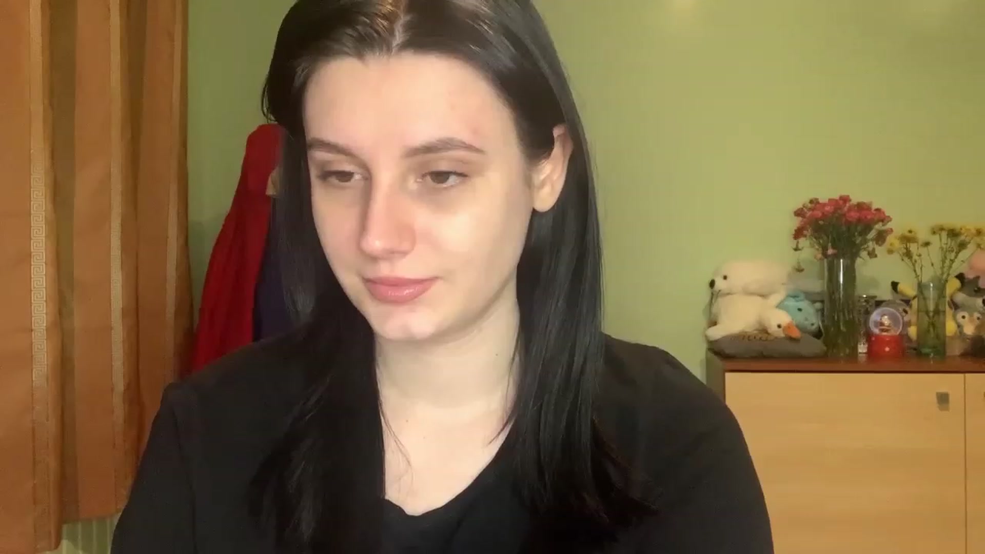 Gallery image thumbnail from Mavvka's myfreecams stream on, 12/15/2023, 21:46 image 1 of 20