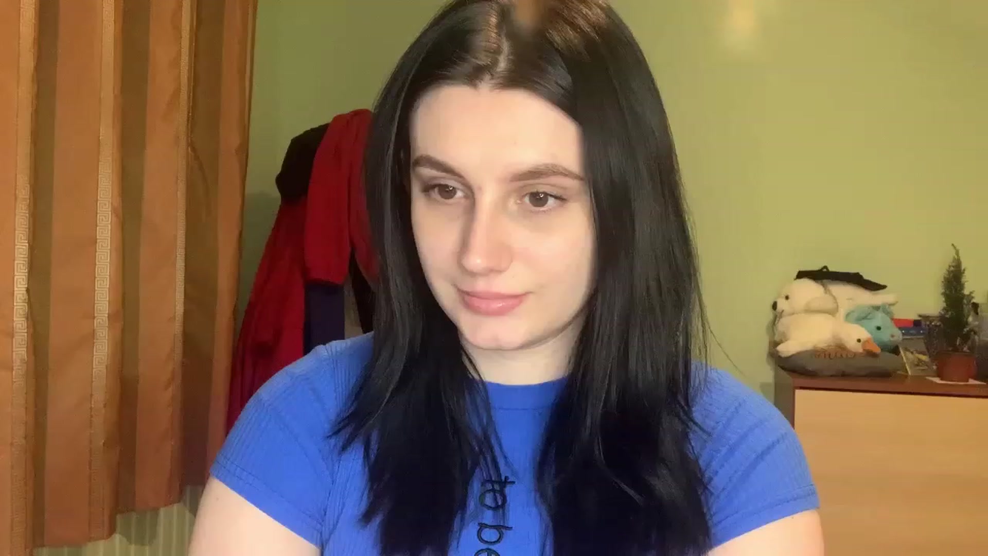 Gallery image thumbnail from Mavvka's myfreecams stream on, 12/23/2023, 22:34 image 2 of 20