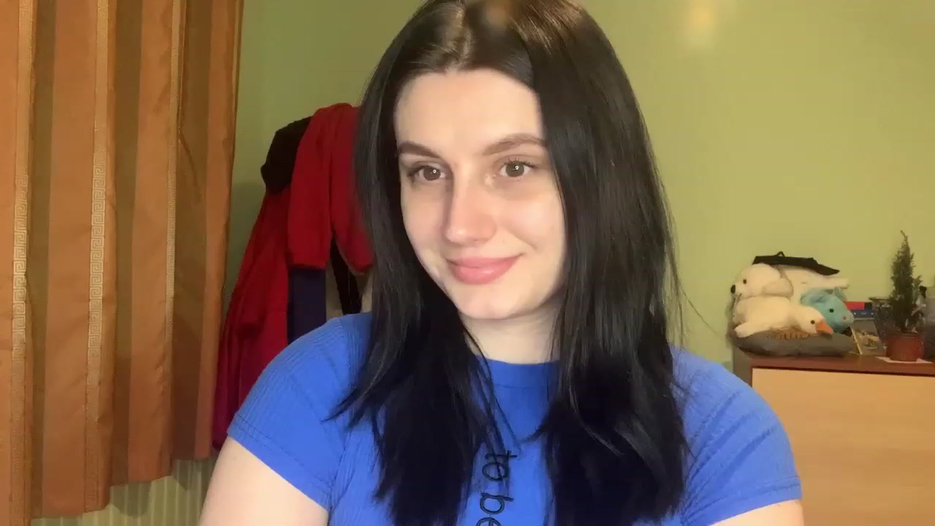 Gallery image thumbnail from Mavvka's myfreecams stream on, 12/23/2023, 22:34 image 3 of 20