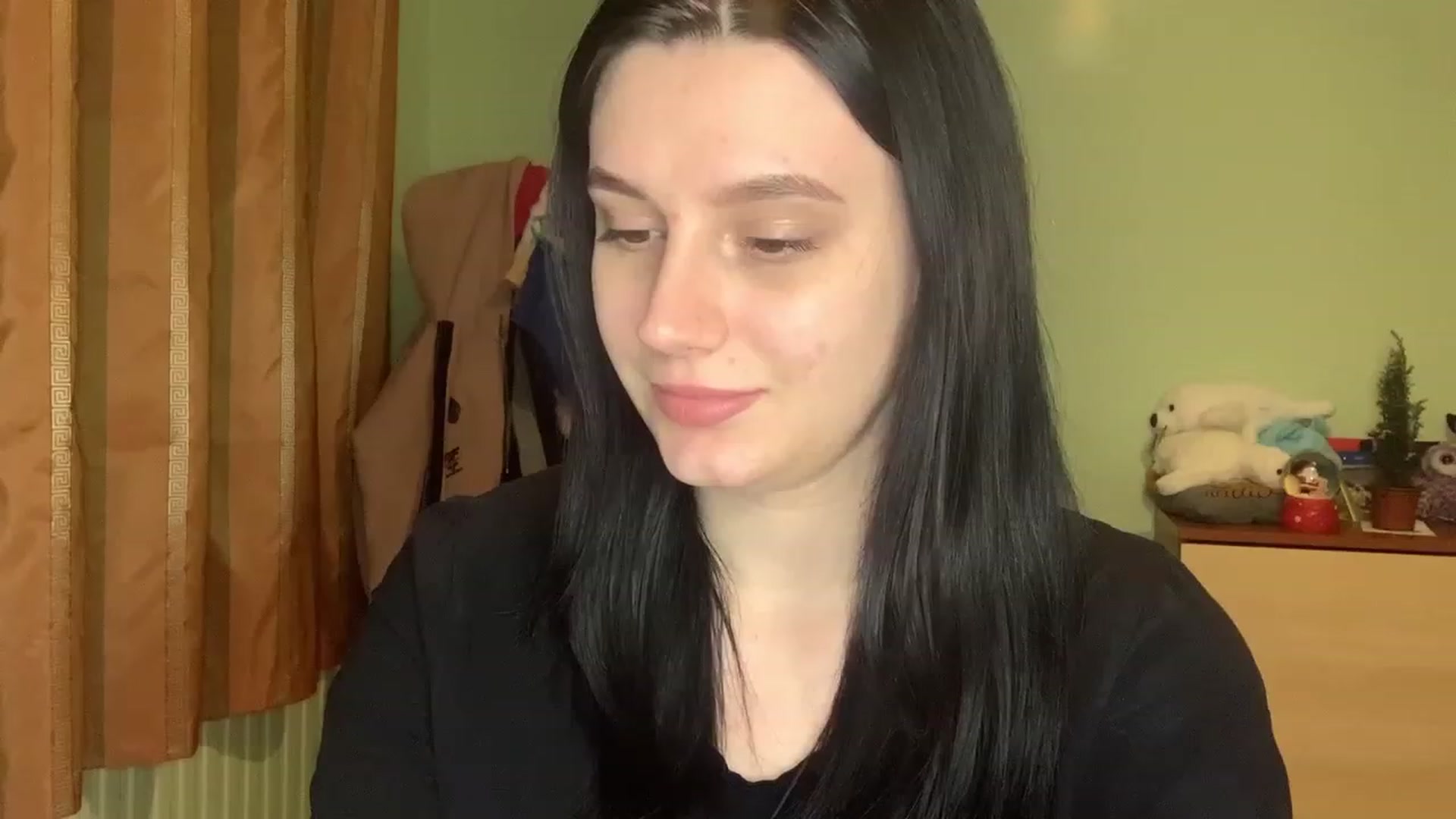 Gallery image thumbnail from Mavvka's myfreecams stream on, 12/24/2023, 21:46 image 6 of 20