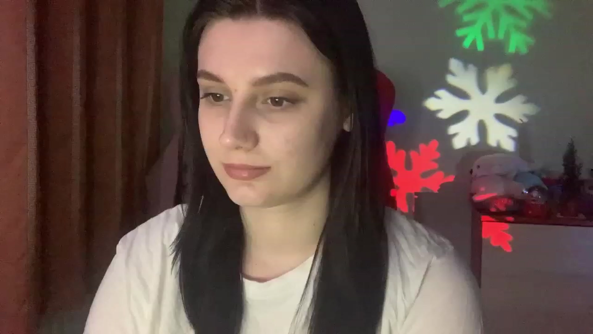 Gallery image thumbnail from Mavvka's myfreecams stream on, 12/24/2023, 23:03 image 15 of 20