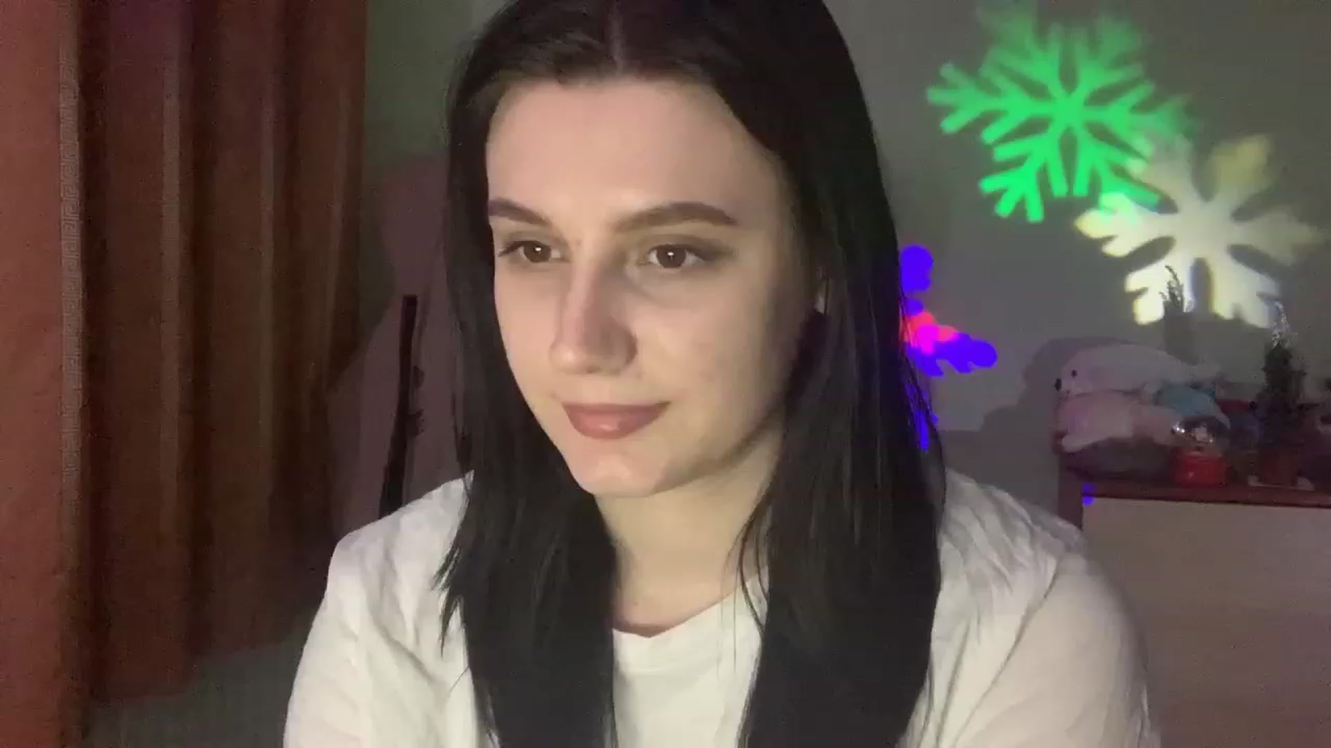 Gallery image thumbnail from Mavvka's myfreecams stream on, 12/24/2023, 23:03 image 12 of 20