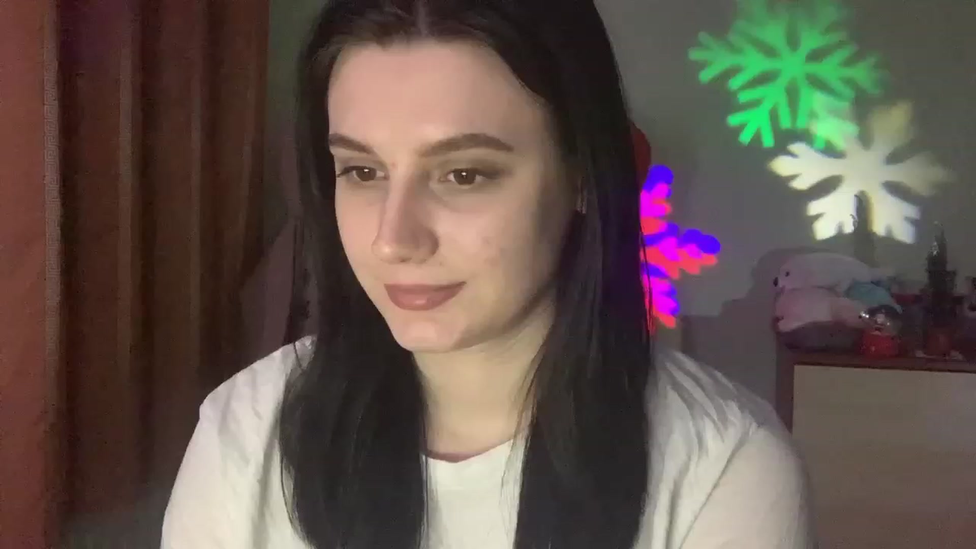 Gallery image thumbnail from Mavvka's myfreecams stream on, 12/24/2023, 23:03 image 13 of 20