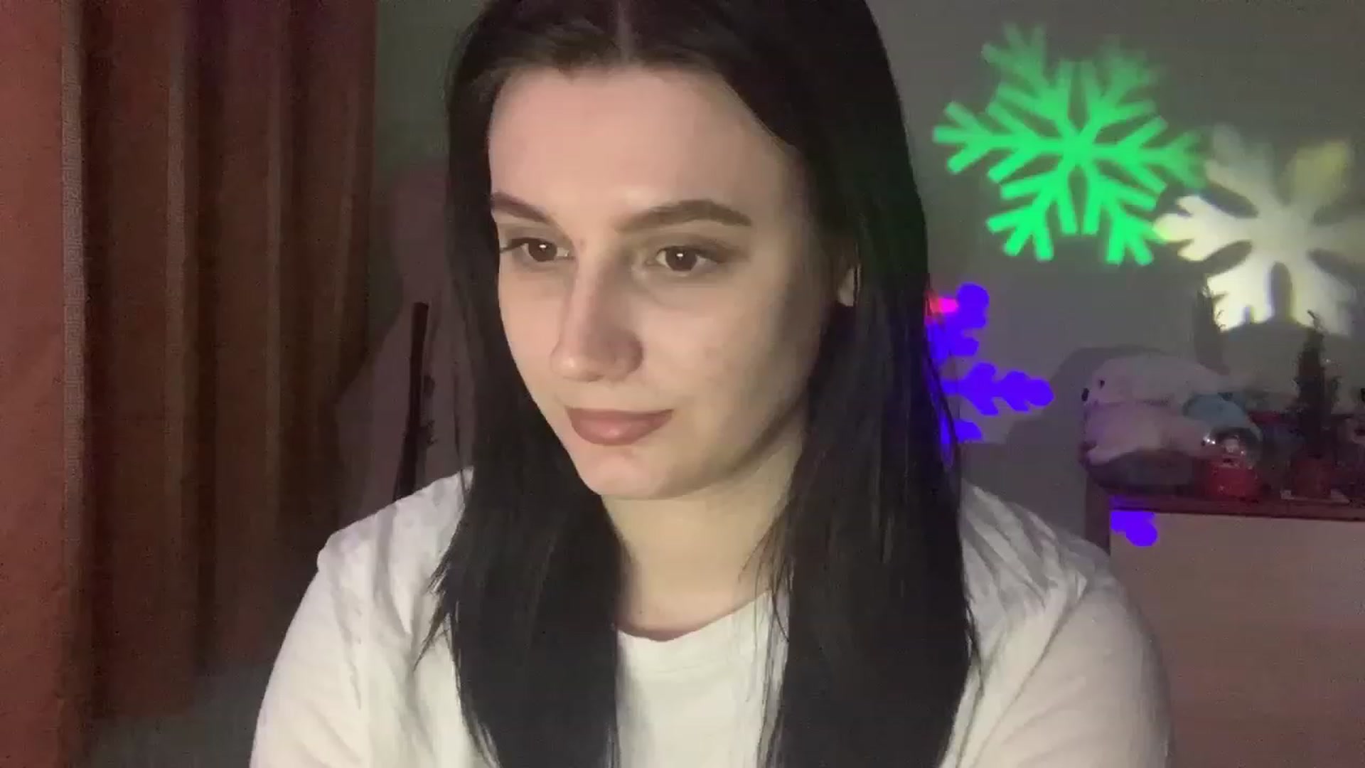 Gallery image thumbnail from Mavvka's myfreecams stream on, 12/24/2023, 23:03 image 9 of 20