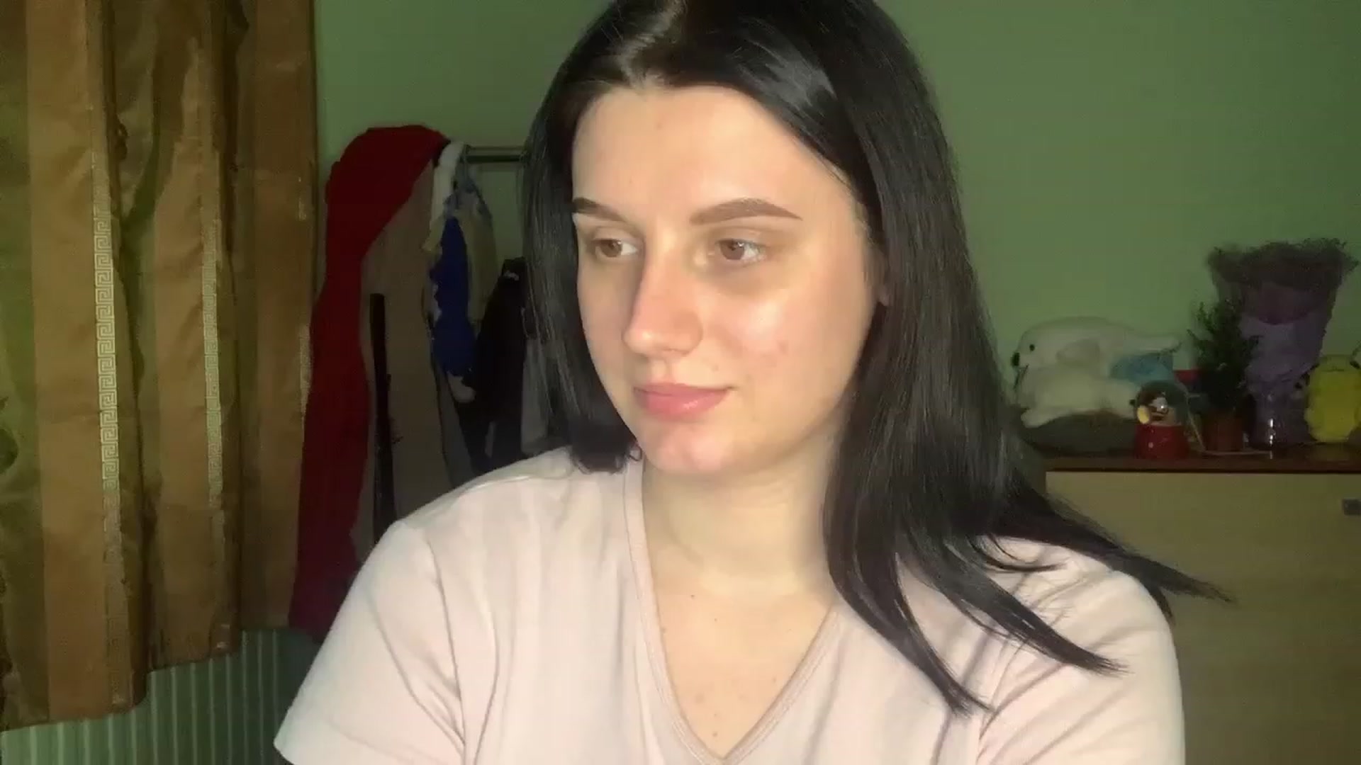 Gallery image thumbnail from Mavvka's myfreecams stream on, 12/28/2023, 23:46 image 20 of 20