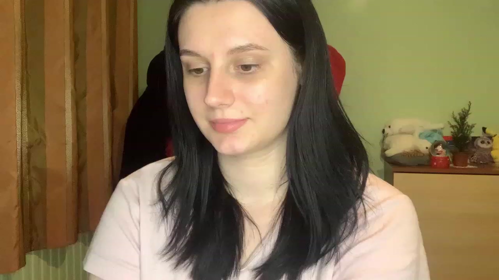 Gallery image thumbnail from Mavvka's myfreecams stream on, 12/29/2023, 22:42 image 15 of 20