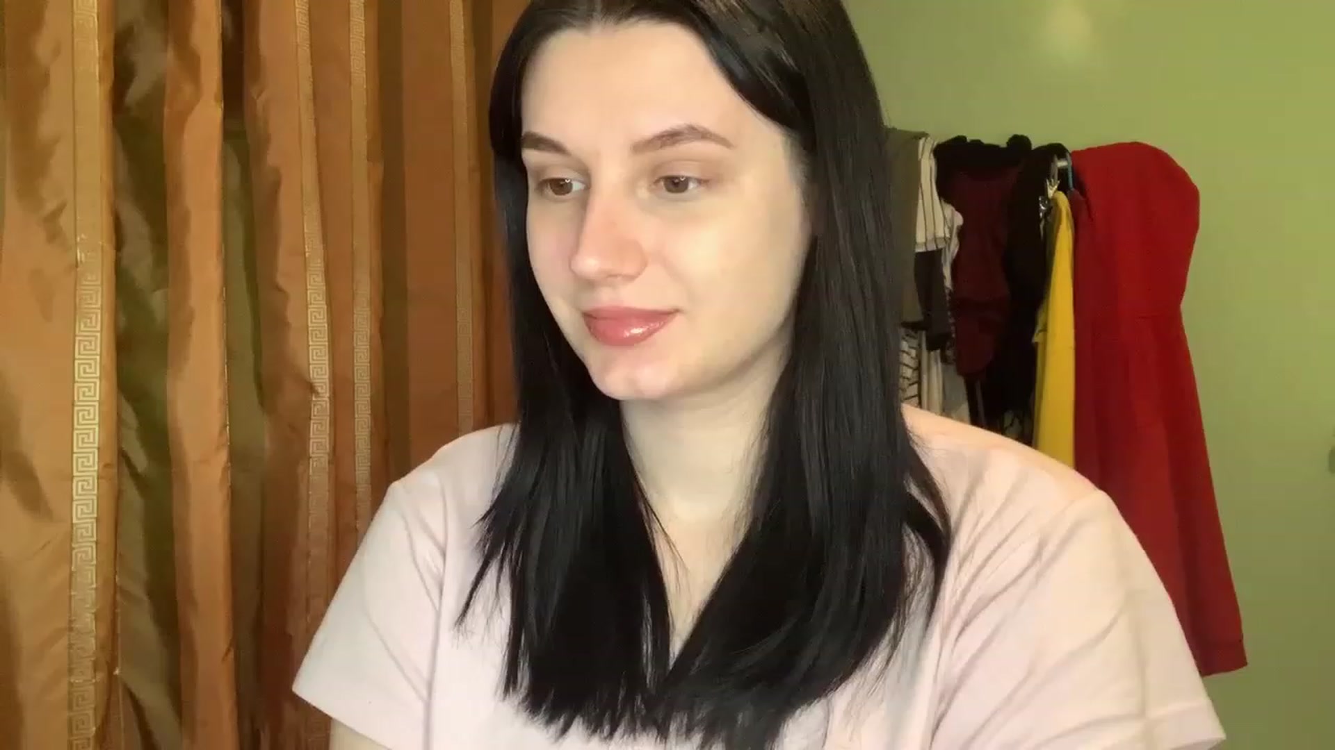 Gallery image thumbnail from Mavvka's myfreecams stream on, 01/12/2024, 21:03 image 4 of 20