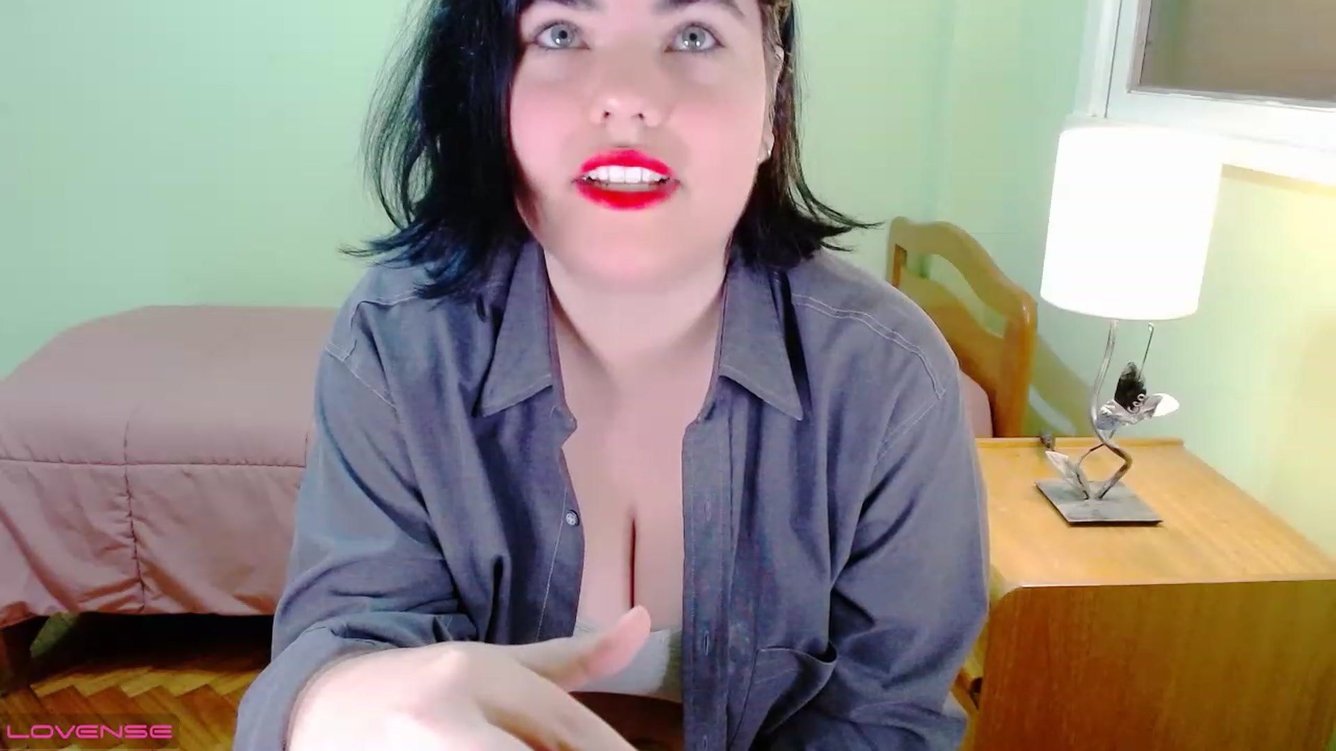 Gallery image thumbnail from Maween's myfreecams stream on, 06/30/2023, 21:07 image 12 of 20