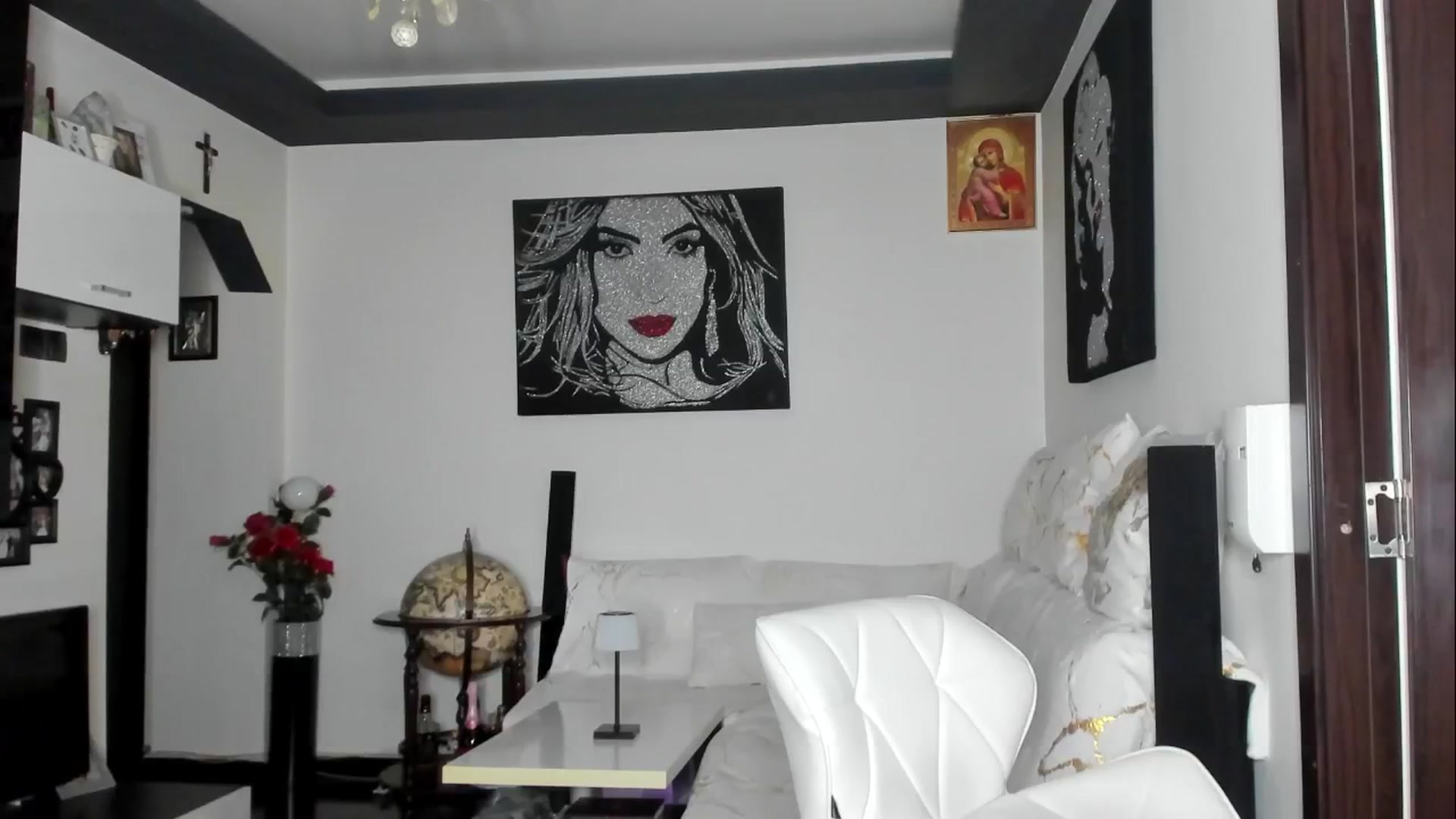 Gallery image thumbnail from Maxblonde's myfreecams stream on, 09/24/2025, 17:40 image 15 of 20