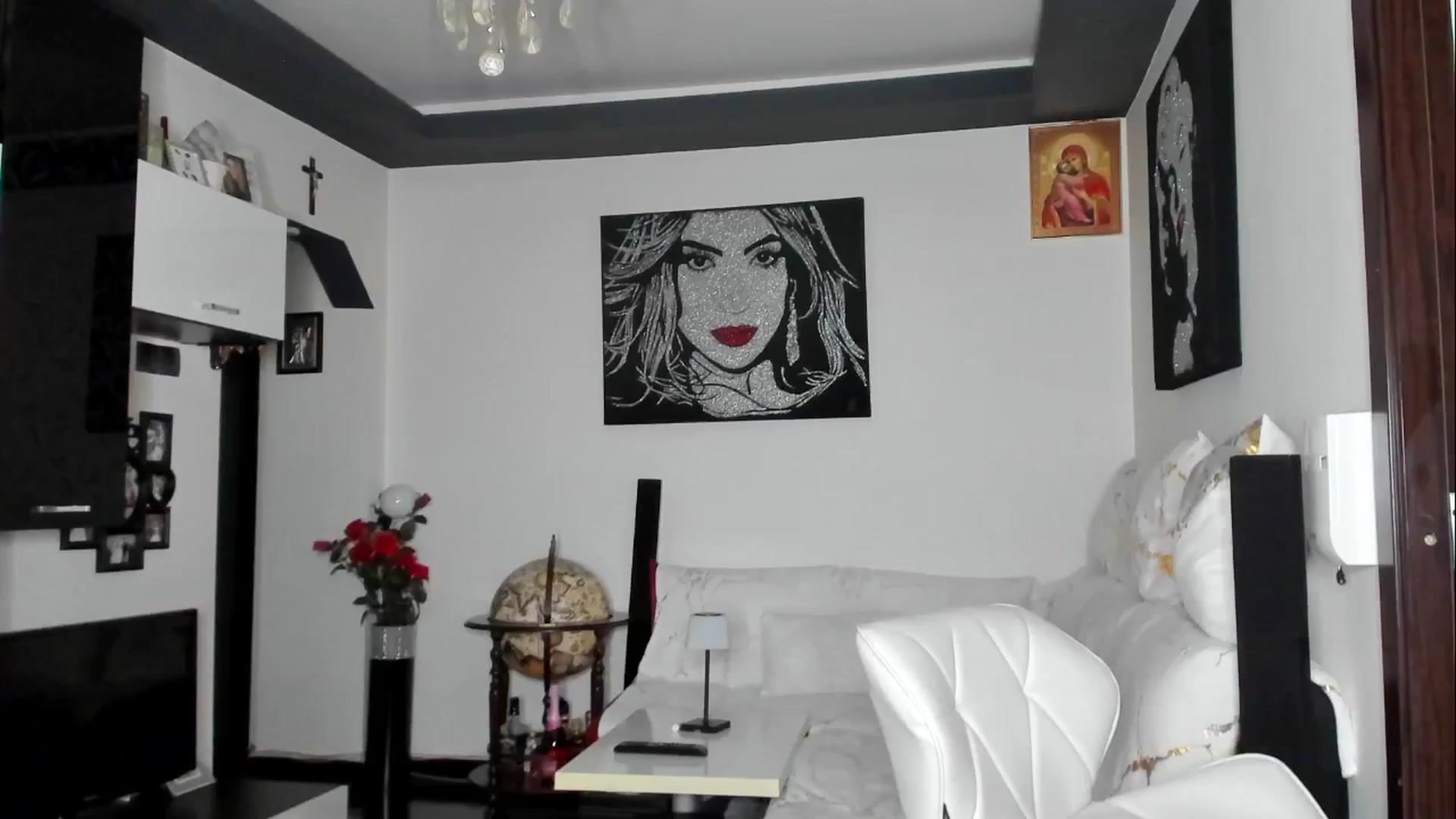 Gallery image thumbnail from Maxblonde22's myfreecams stream on, 08/25/2025, 18:16 image 16 of 20
