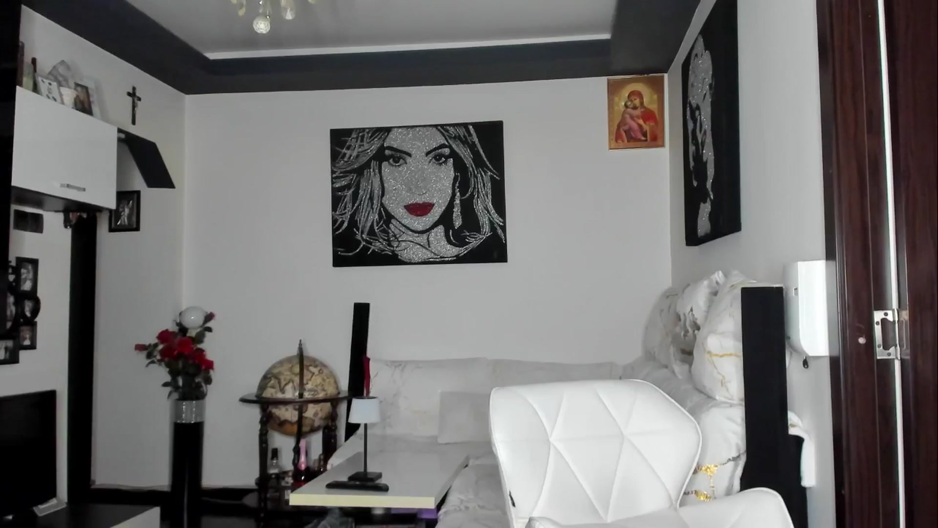 Gallery image thumbnail from Maxblonde22's myfreecams stream on, 09/12/2025, 18:12 image 17 of 20