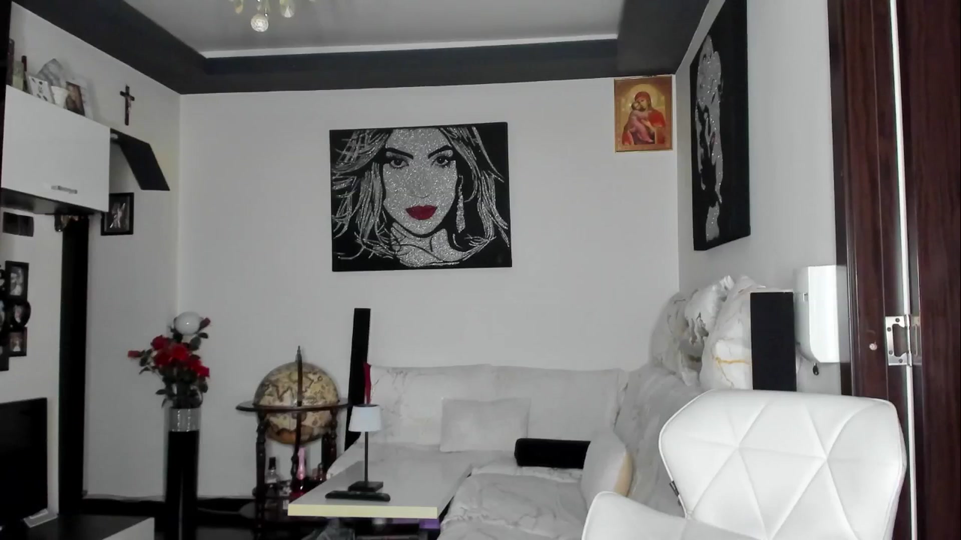 Gallery image thumbnail from Maxblonde22's myfreecams stream on, 09/12/2025, 18:12 image 11 of 20