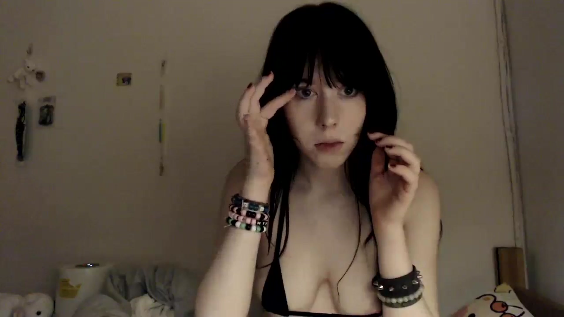 Gallery image thumbnail from MaxieFoxglove's myfreecams stream on, 02/25/2025, 07:52 image 5 of 20