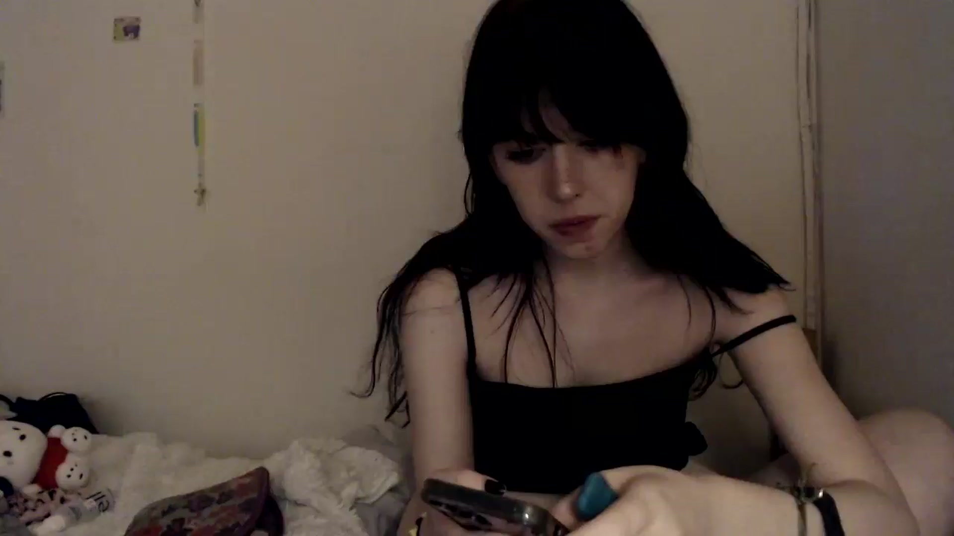 Gallery image thumbnail from MaxieFoxglove's myfreecams stream on, 03/13/2025, 05:52 image 20 of 20