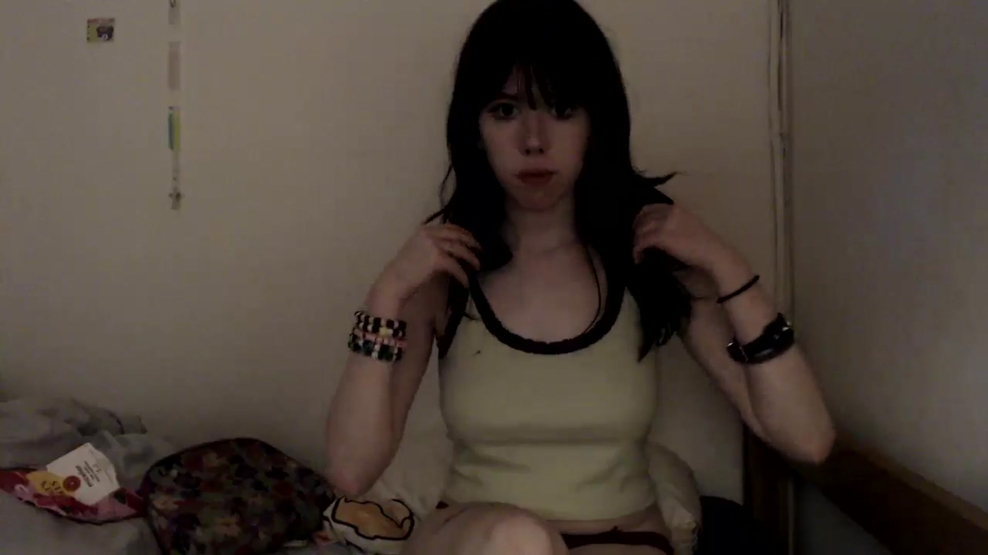 Gallery image thumbnail from MaxieFoxglove's myfreecams stream on, 03/14/2025, 09:45 image 13 of 20