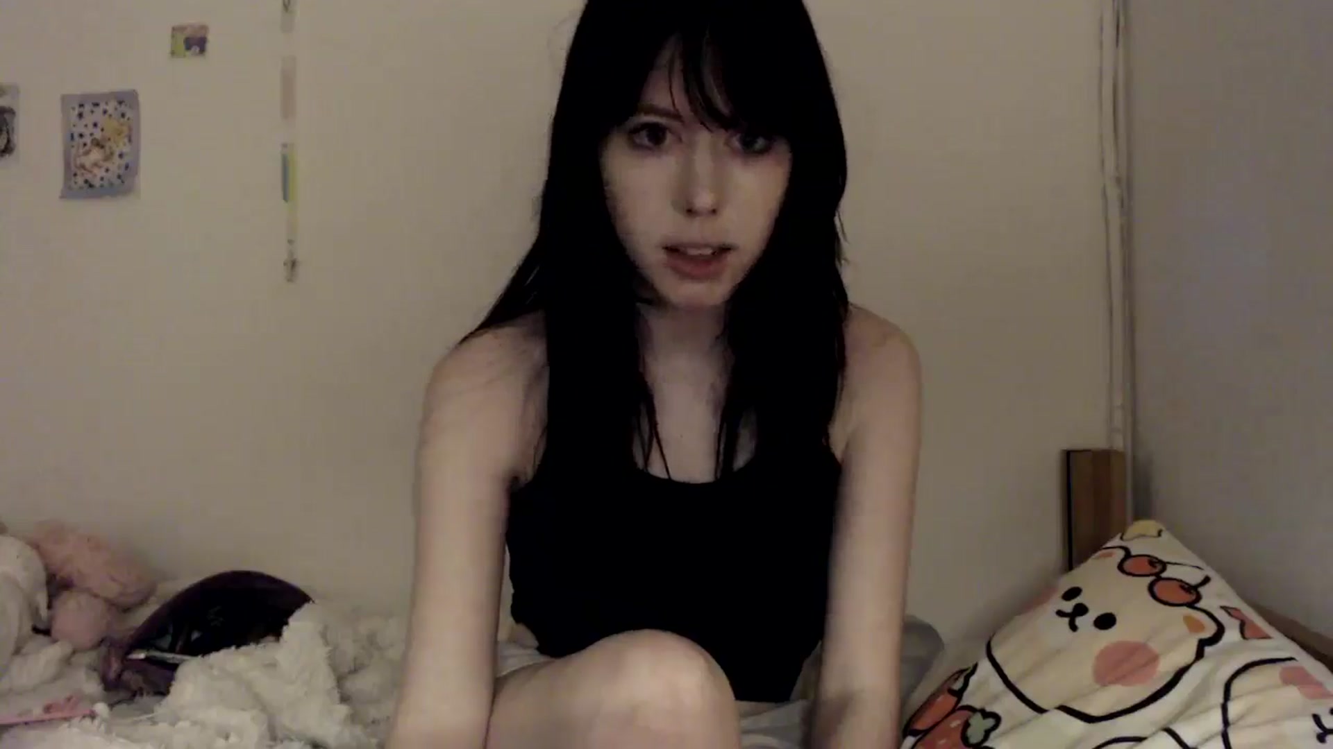 Gallery image thumbnail from MaxieFoxglove's myfreecams stream on, 03/19/2025, 08:55 image 18 of 20