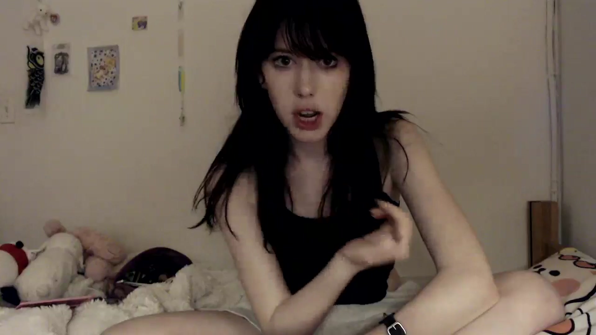 Gallery image thumbnail from MaxieFoxglove's myfreecams stream on, 03/19/2025, 08:55 image 7 of 20