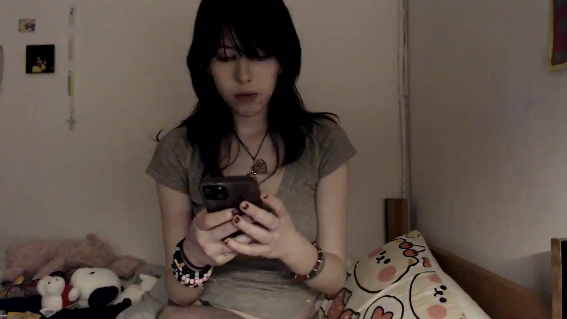 Gallery image thumbnail from MaxieFoxglove's myfreecams stream on, 04/12/2025, 08:37 image 12 of 20