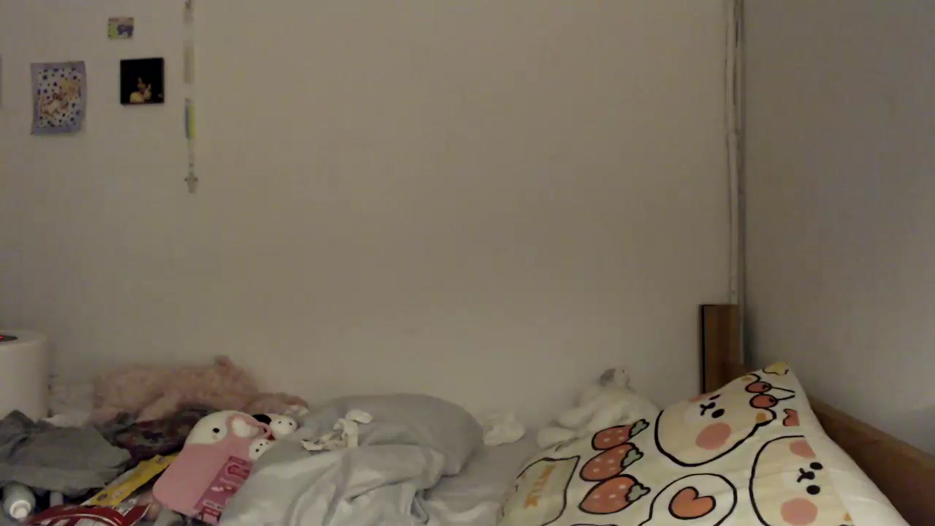 Gallery image thumbnail from MaxieFoxglove's myfreecams stream on, 04/12/2025, 09:04 image 19 of 20