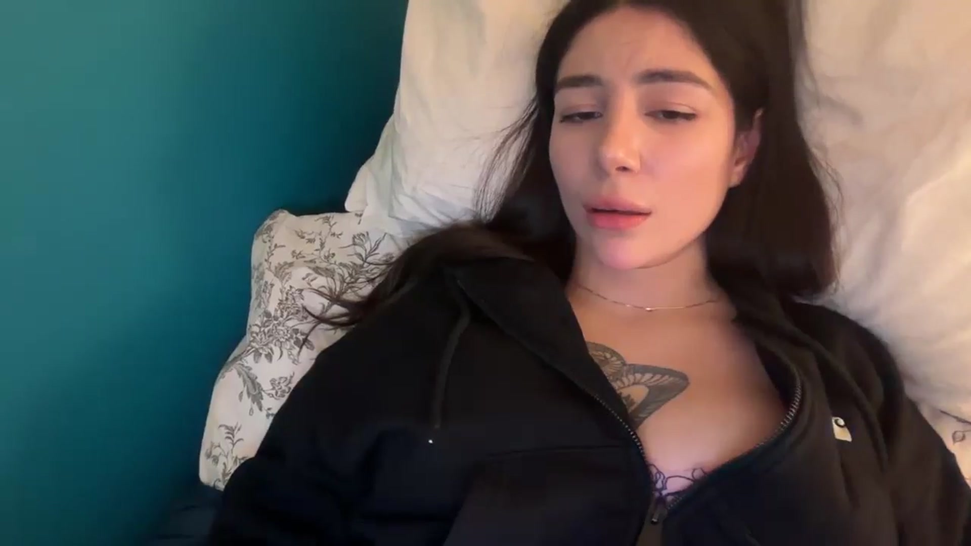 Gallery image thumbnail from Maxine_Black's myfreecams stream on, 02/03/2026, 14:31 image 17 of 20