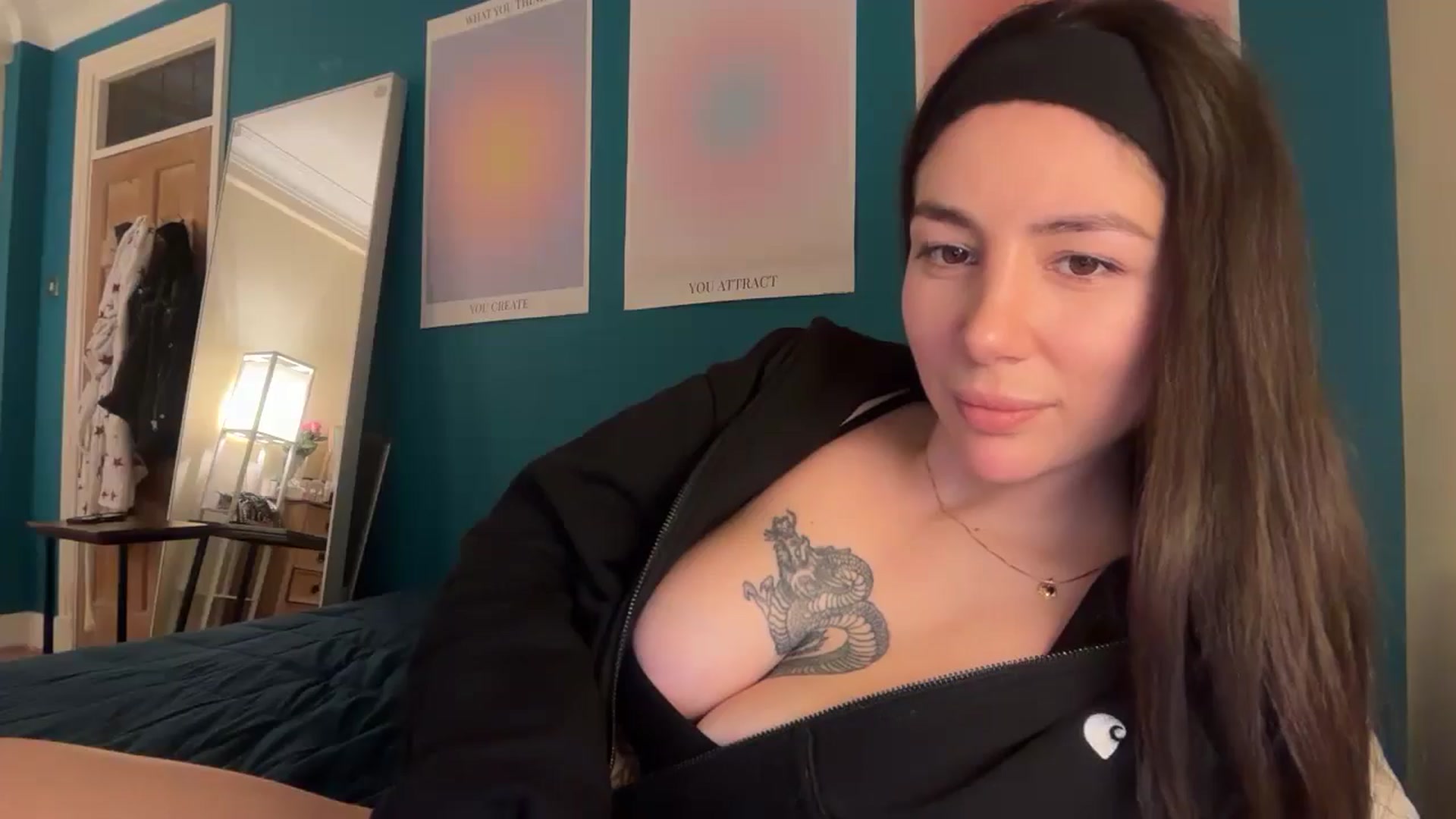 Gallery image thumbnail from Maxine_Black's myfreecams stream on, 02/05/2026, 14:01 image 16 of 20