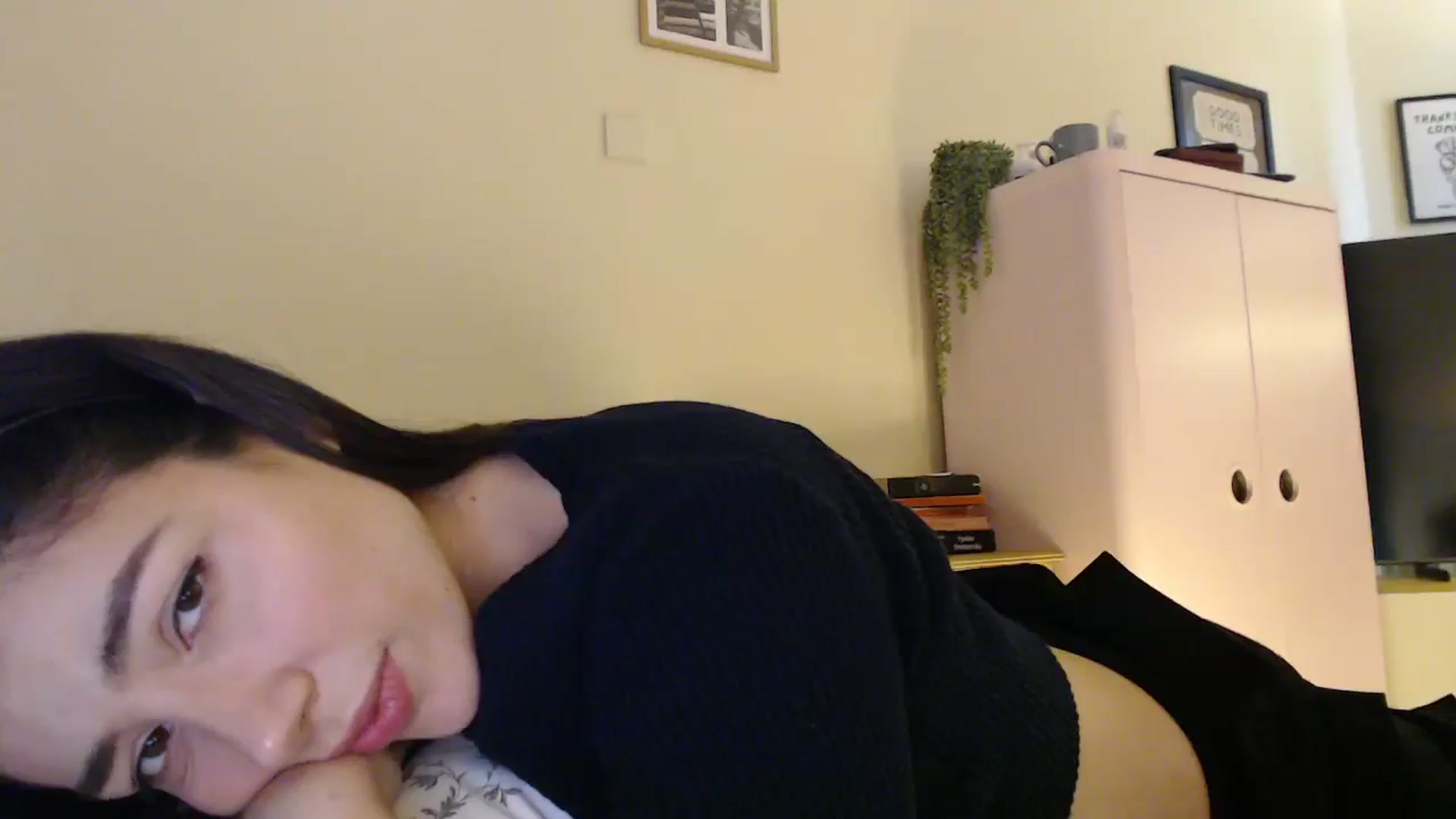 Gallery image thumbnail from Maxine_Black's myfreecams stream on, 02/11/2026, 12:23 image 14 of 20