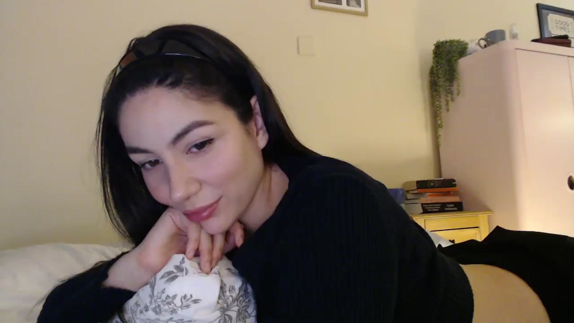 Gallery image thumbnail from Maxine_Black's myfreecams stream on, 02/11/2026, 12:23 image 10 of 20