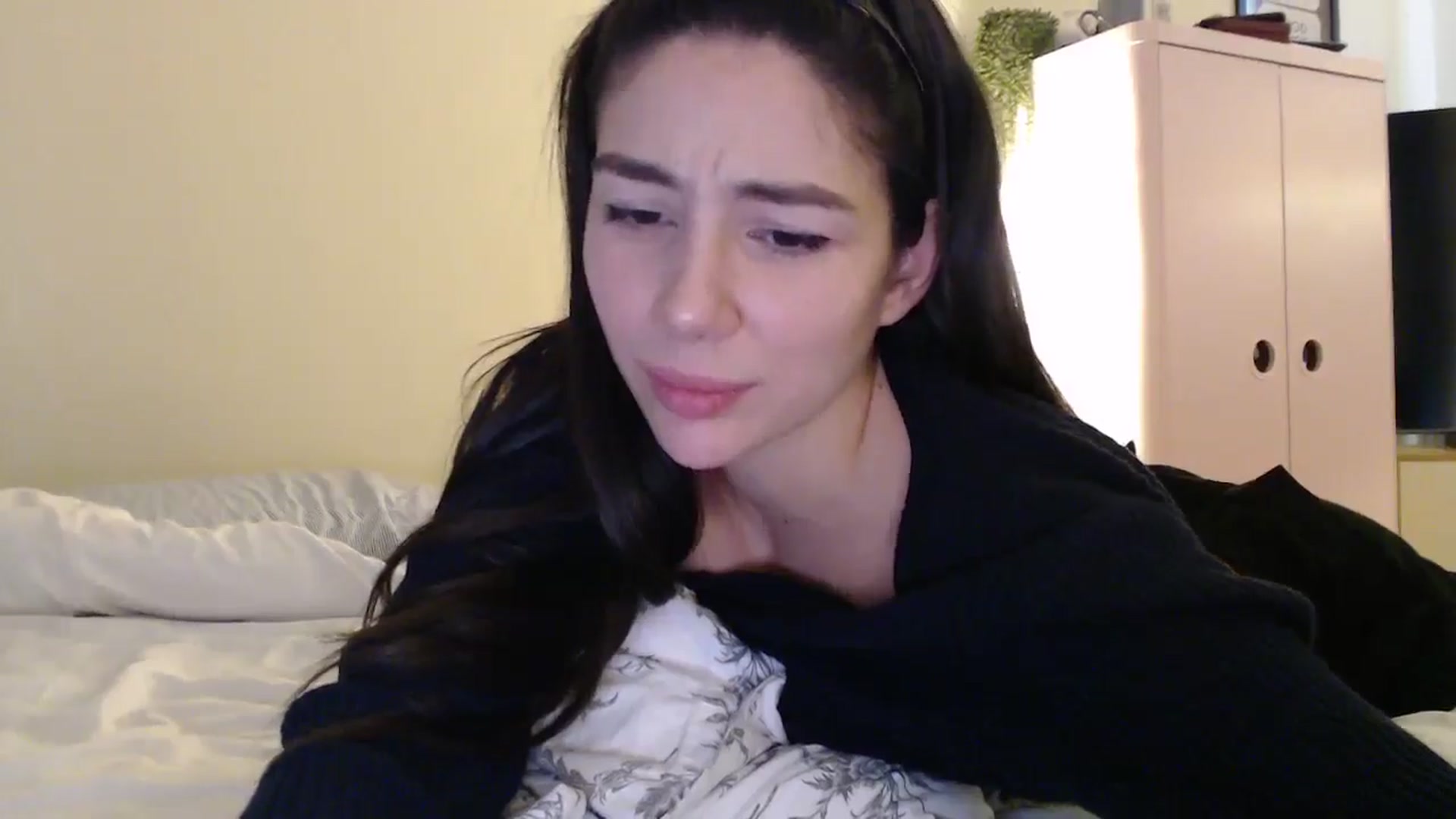 Gallery image thumbnail from Maxine_Black's myfreecams stream on, 02/11/2026, 14:09 image 4 of 20