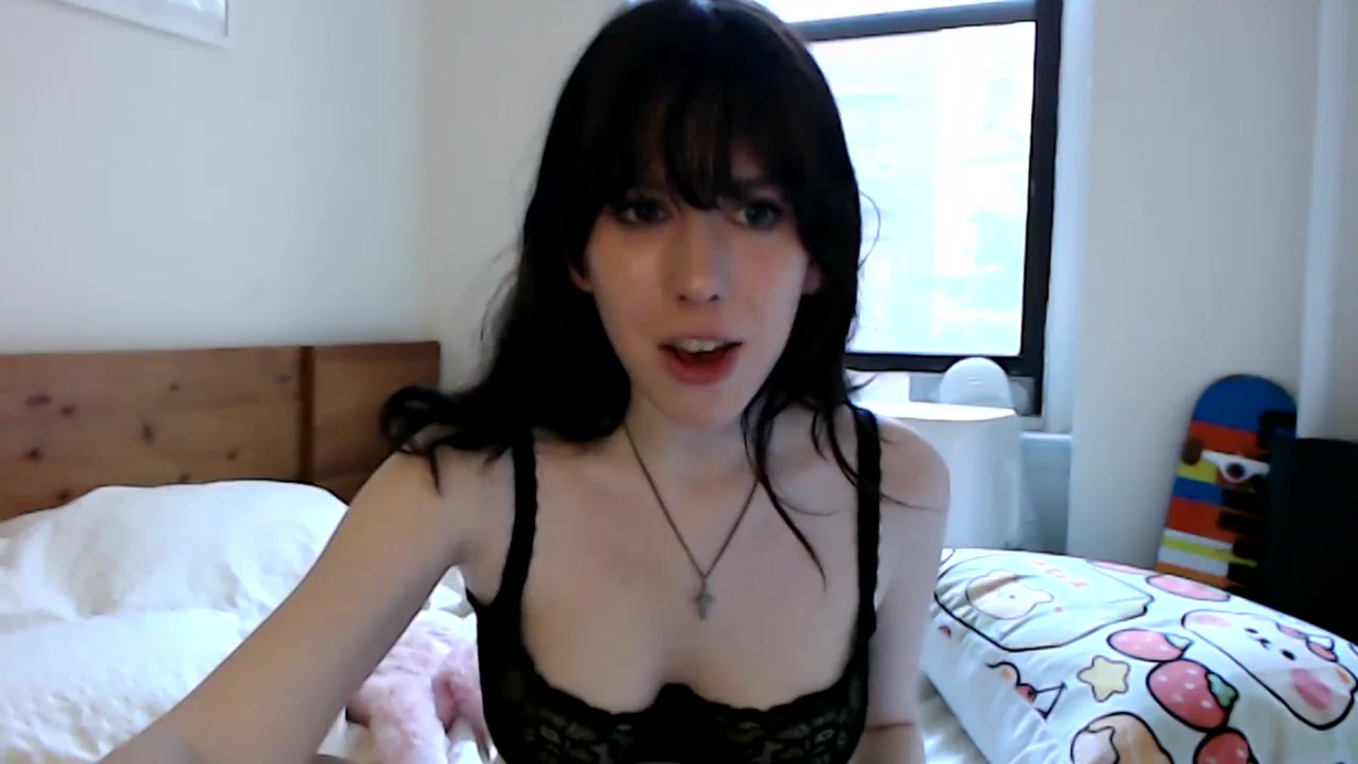 Gallery image thumbnail from MaxxyAugust's myfreecams stream on, 06/17/2024, 23:52 image 4 of 20