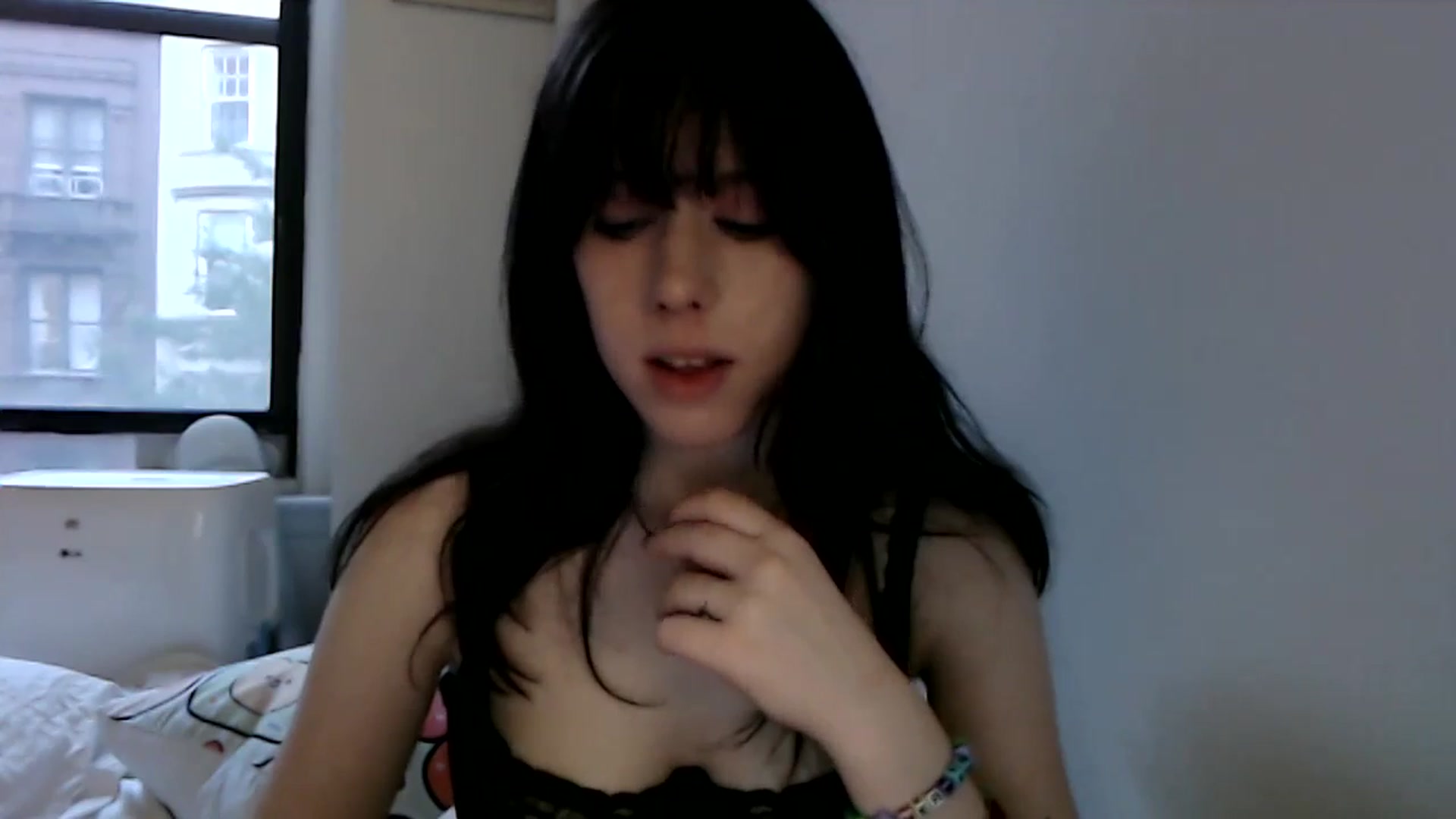 Gallery image thumbnail from MaxxyAugust's myfreecams stream on, 06/18/2024, 24:17 image 2 of 20