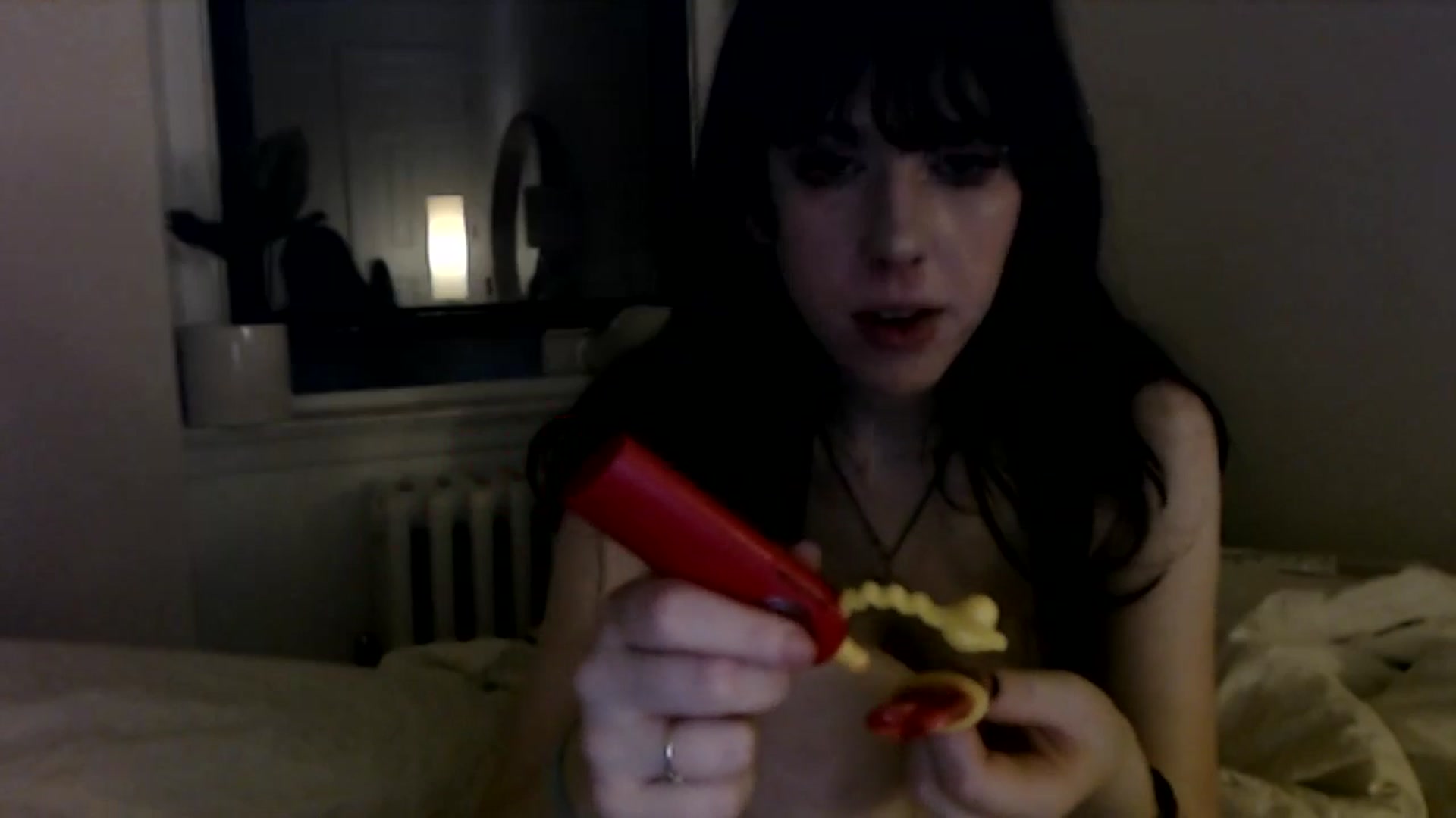 Gallery image thumbnail from MaxxyAugust's myfreecams stream on, 06/21/2024, 07:16 image 12 of 20