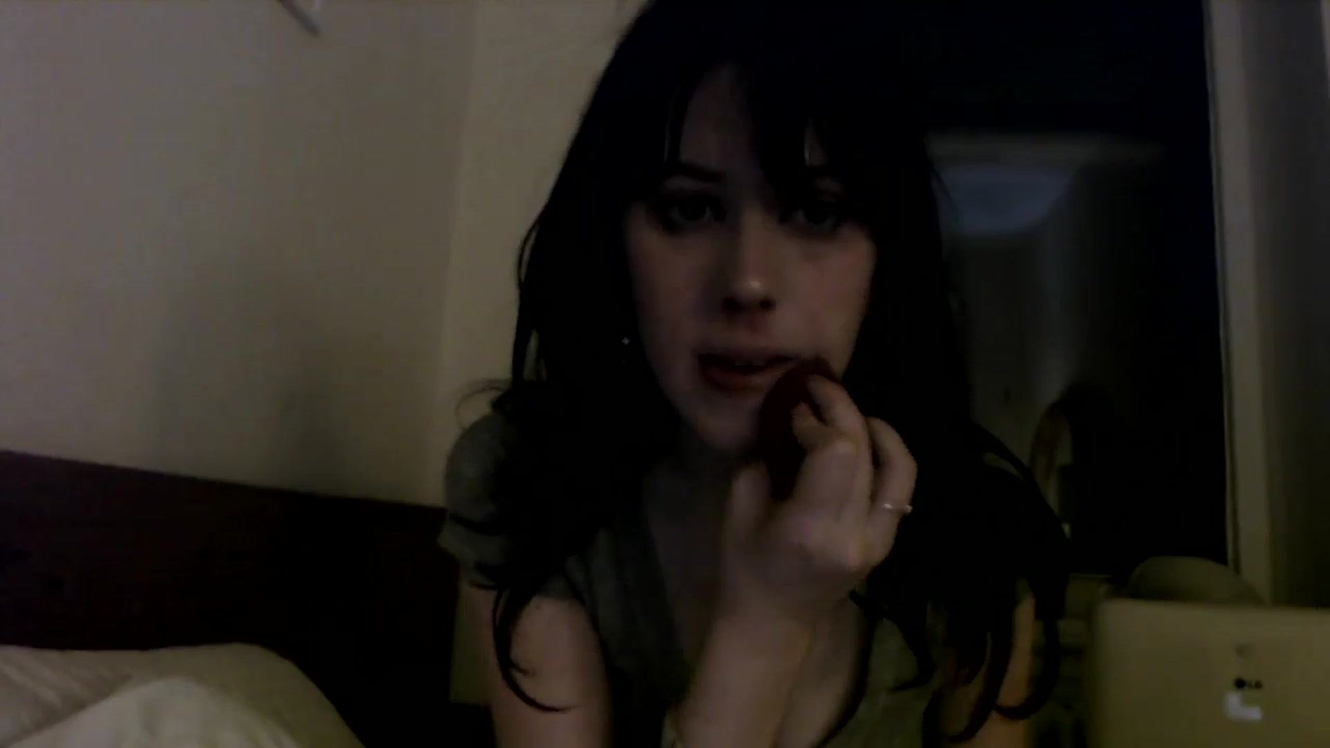 Gallery image thumbnail from MaxxyAugust's myfreecams stream on, 06/25/2024, 05:23 image 3 of 20