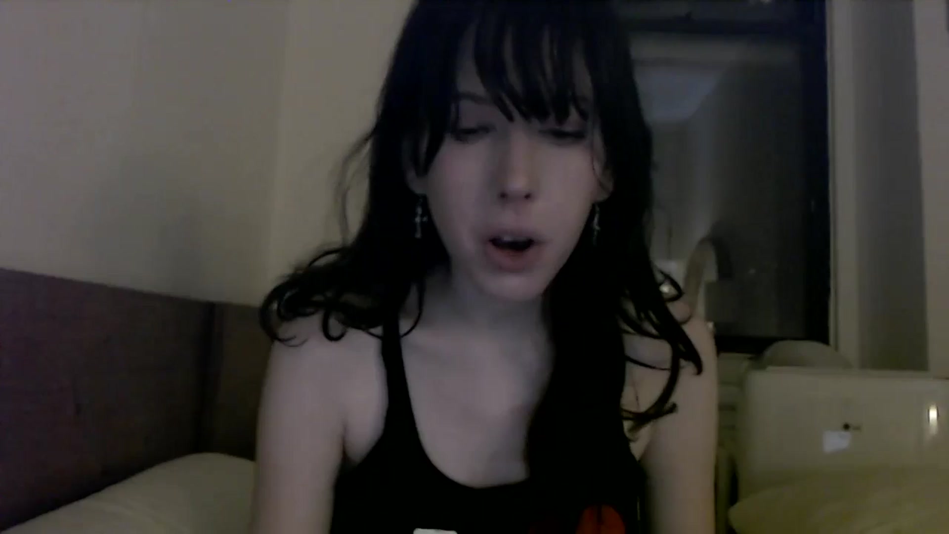 Gallery image thumbnail from MaxxyAugust's myfreecams stream on, 06/27/2024, 02:30 image 17 of 20