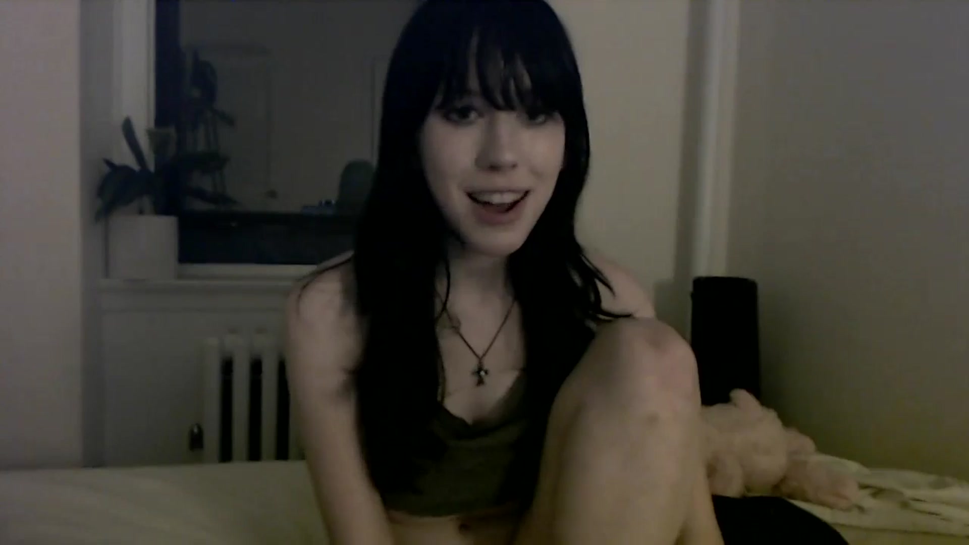Gallery image thumbnail from MaxxyAugust's myfreecams stream on, 07/20/2024, 03:16 image 11 of 20