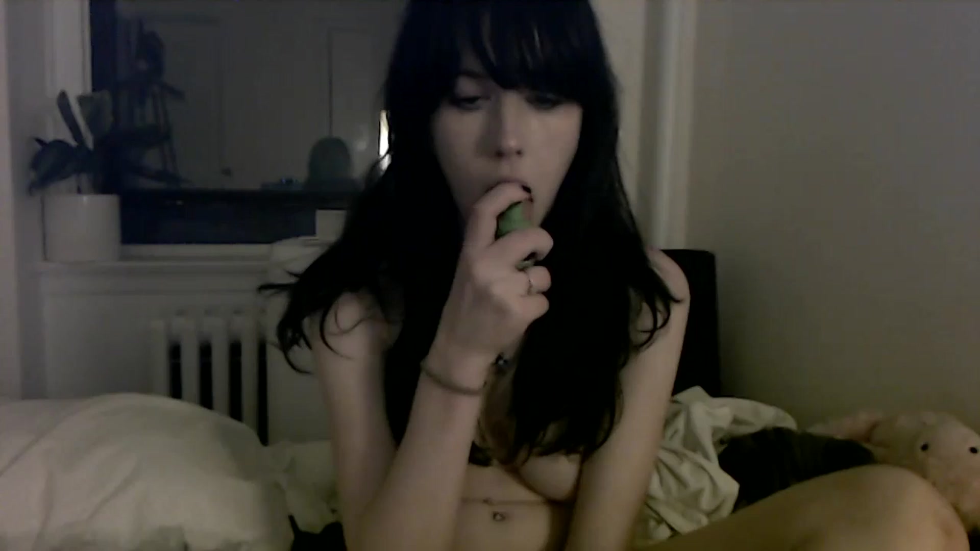 Gallery image thumbnail from MaxxyAugust's myfreecams stream on, 07/20/2024, 06:17 image 5 of 20