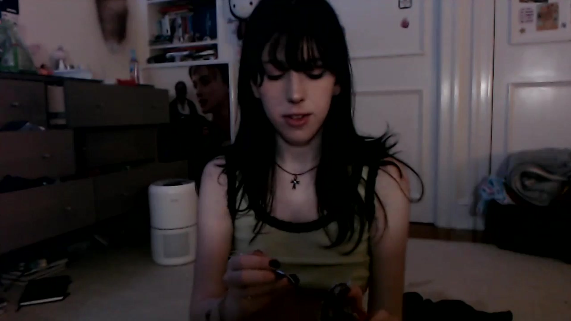 Gallery image thumbnail from MaxxyAugust's myfreecams stream on, 07/26/2024, 03:58 image 6 of 20