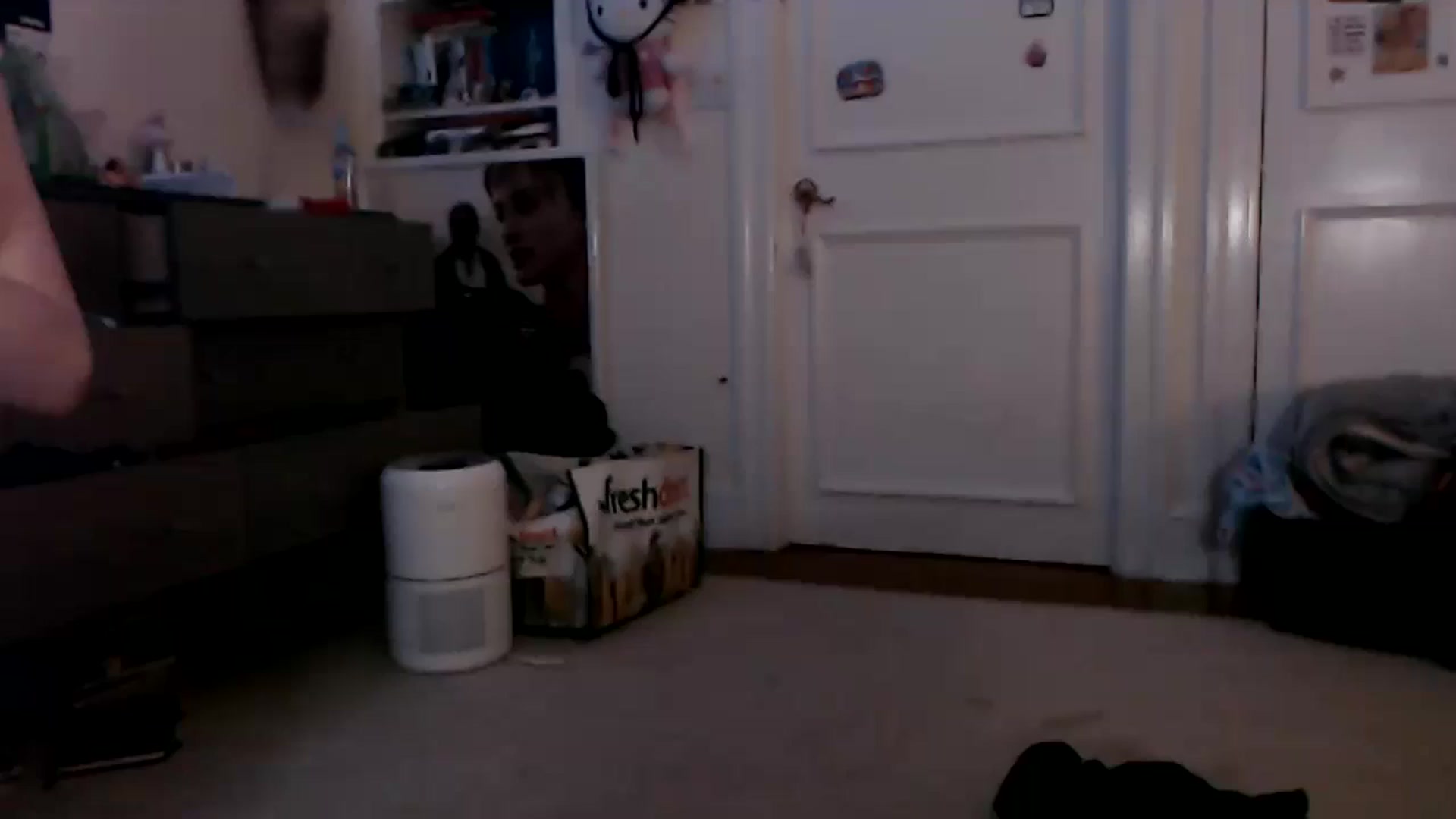 Gallery image thumbnail from MaxxyAugust's myfreecams stream on, 07/26/2024, 03:58 image 11 of 20