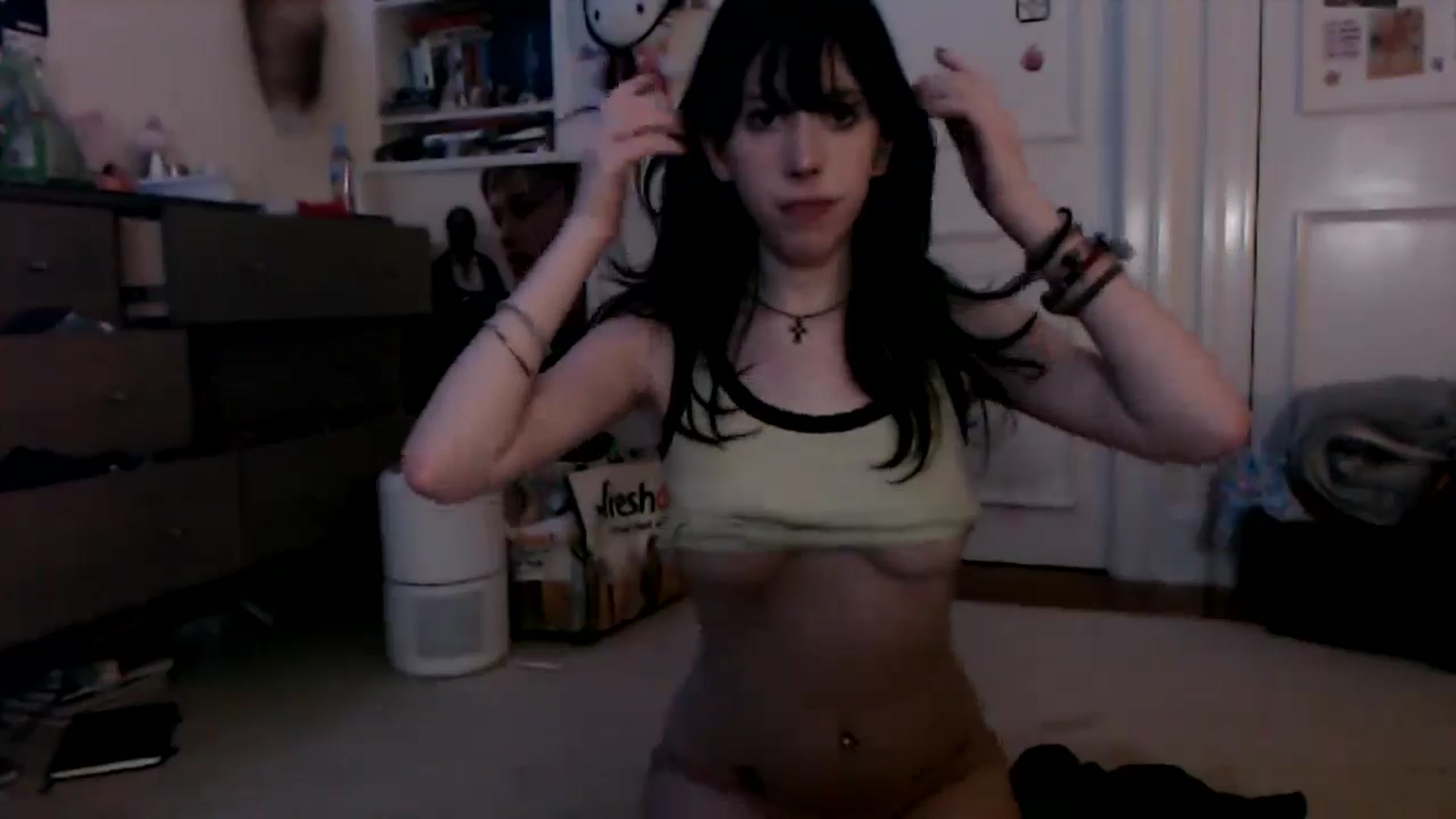 Gallery image thumbnail from MaxxyAugust's myfreecams stream on, 07/26/2024, 03:58 image 4 of 20