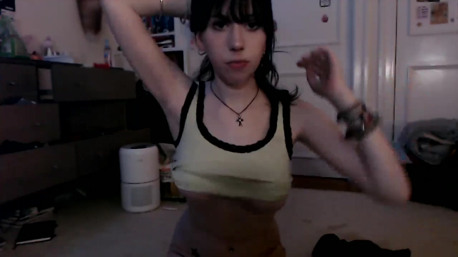 Gallery image thumbnail from MaxxyAugust's myfreecams stream on, 07/26/2024, 03:58 image 9 of 20