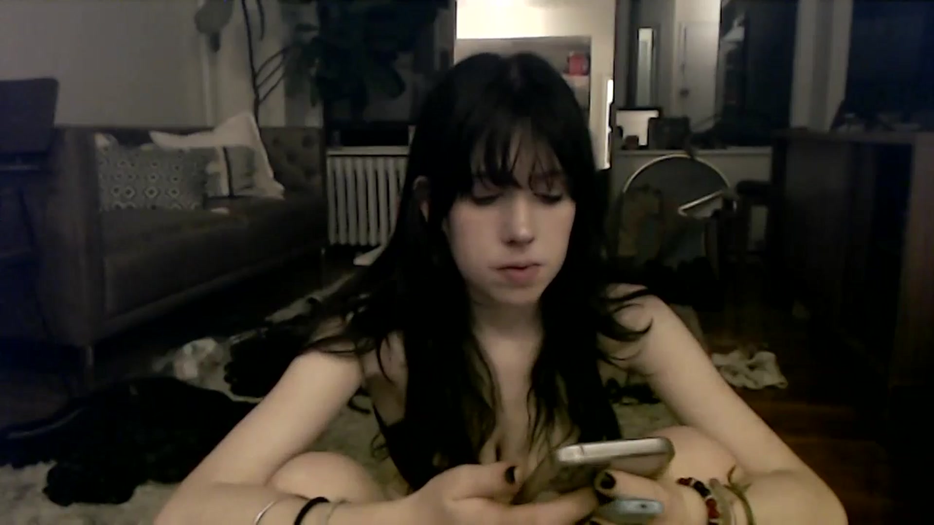 Gallery image thumbnail from MaxxyAugust's myfreecams stream on, 08/01/2024, 06:31 image 12 of 20