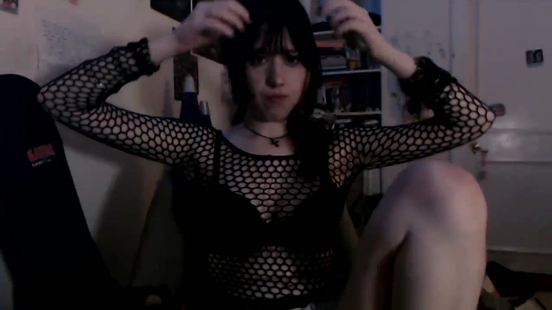 Gallery image thumbnail from MaxxyAugust's myfreecams stream on, 08/04/2024, 03:03 image 2 of 20