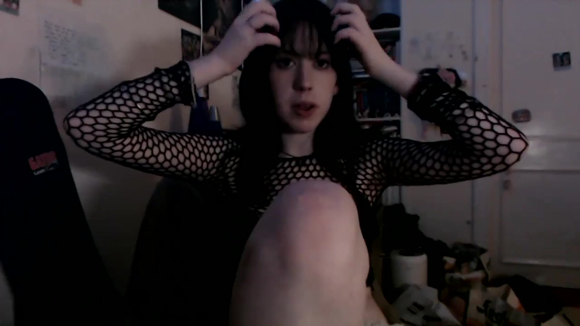 Gallery image thumbnail from MaxxyAugust's myfreecams stream on, 08/04/2024, 03:03 image 7 of 20