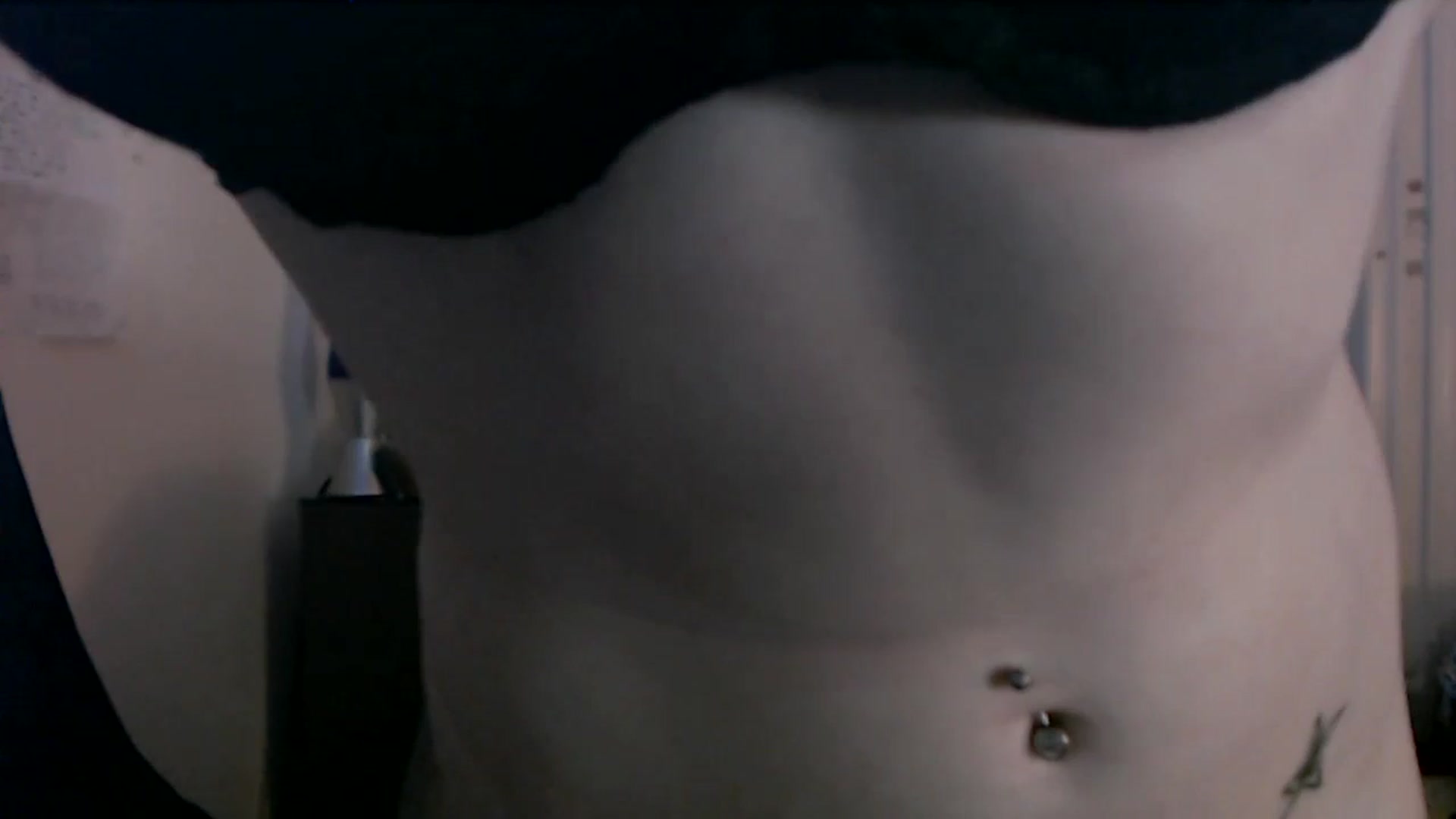 Gallery image thumbnail from MaxxyAugust's myfreecams stream on, 08/06/2024, 03:02 image 16 of 20