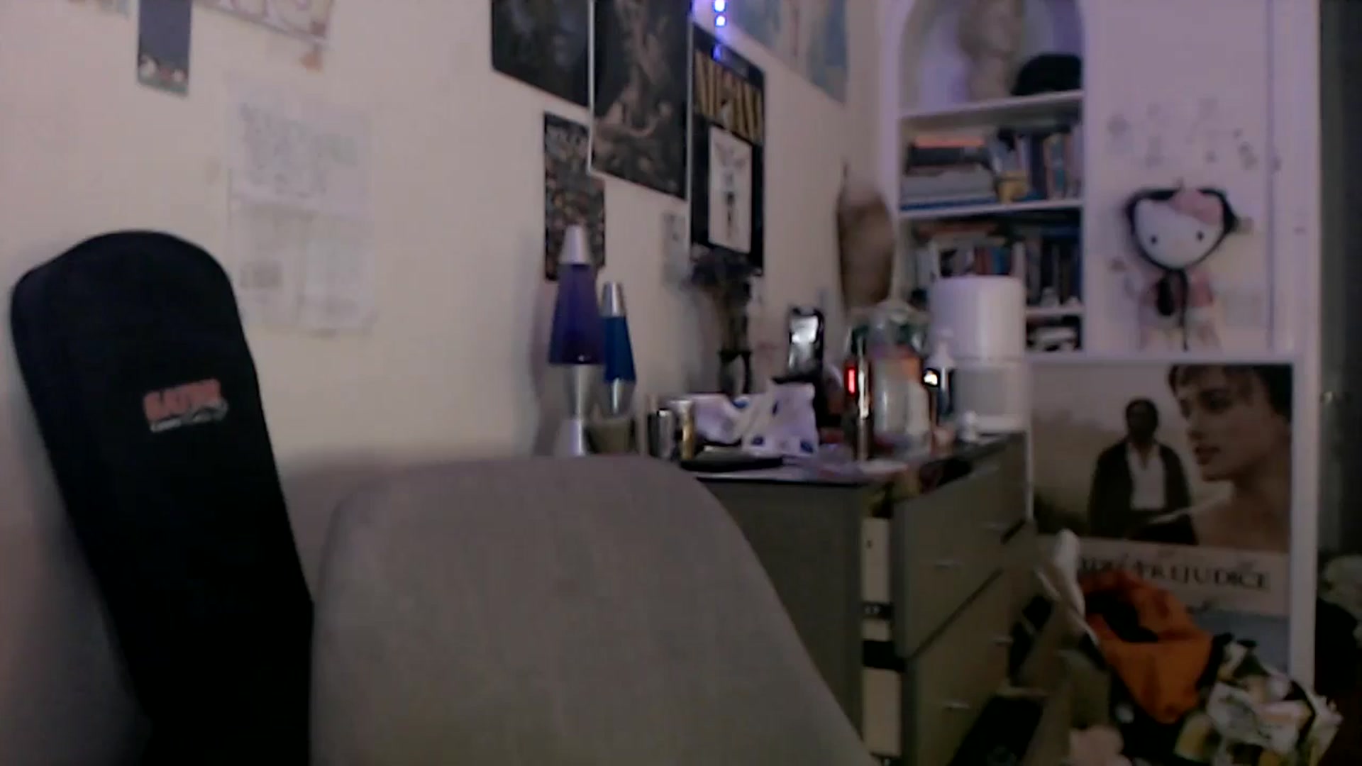 Gallery image thumbnail from MaxxyAugust's myfreecams stream on, 08/25/2024, 08:31 image 18 of 20