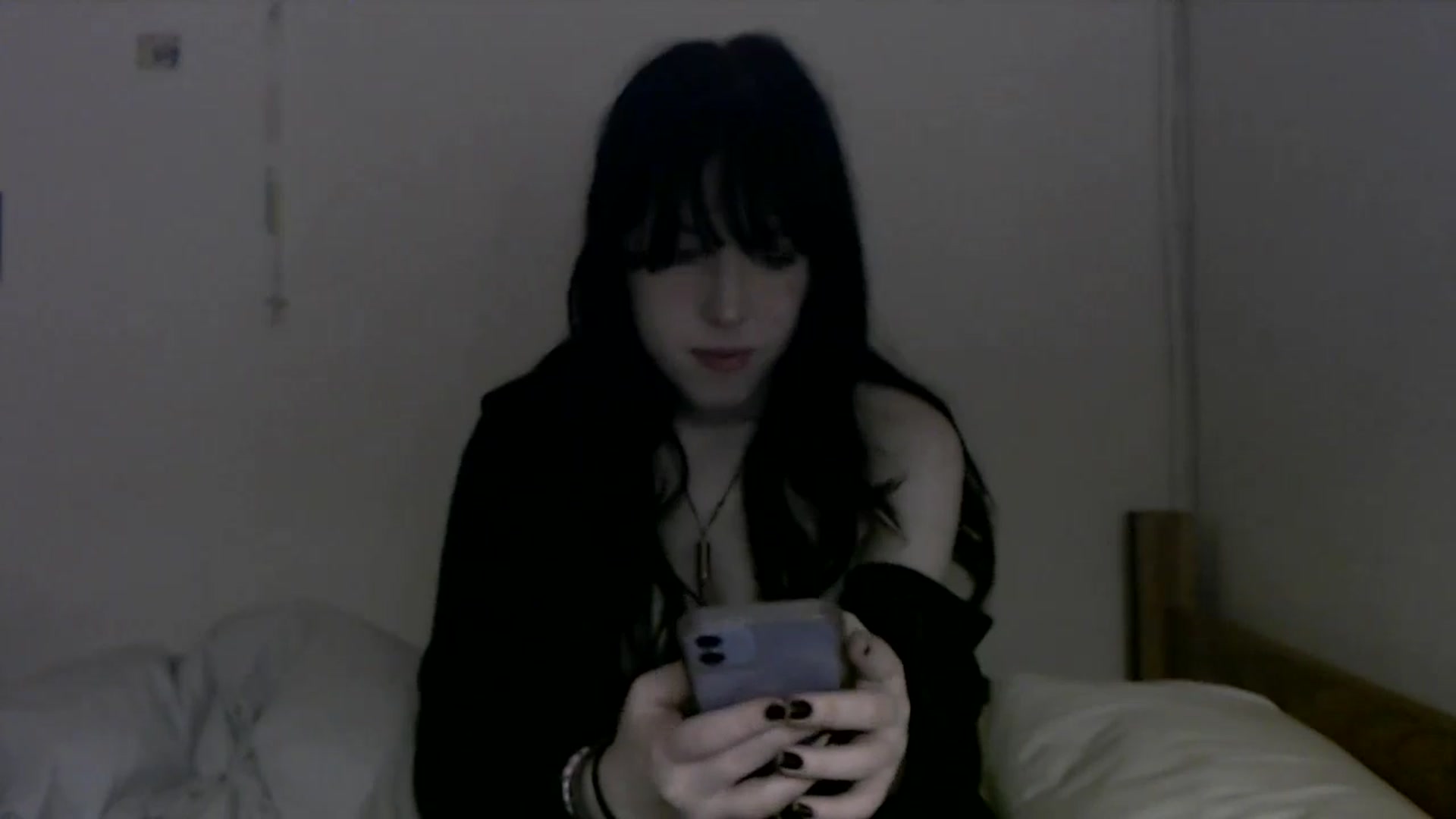 Gallery image thumbnail from MaxxyAugust's myfreecams stream on, 10/31/2024, 09:57 image 16 of 20