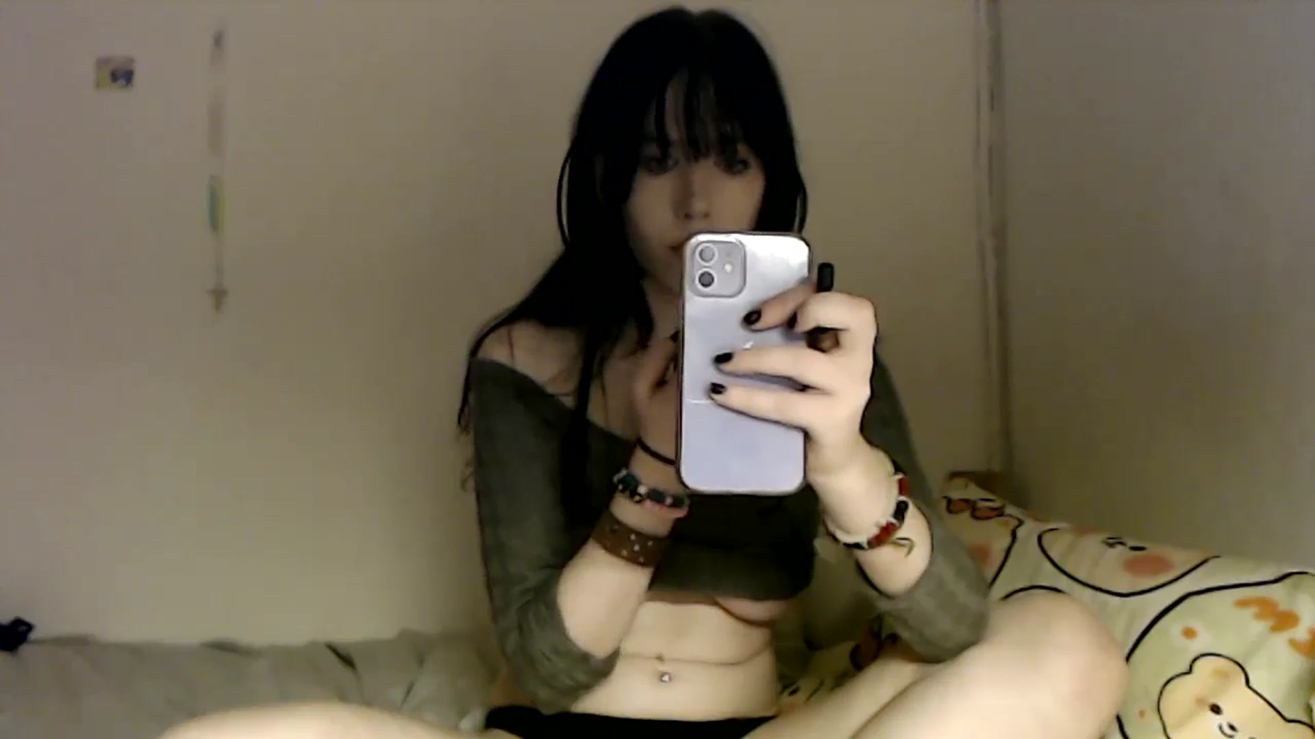 Gallery image thumbnail from MaxxyAugust's myfreecams stream on, 11/09/2024, 09:00 image 13 of 20