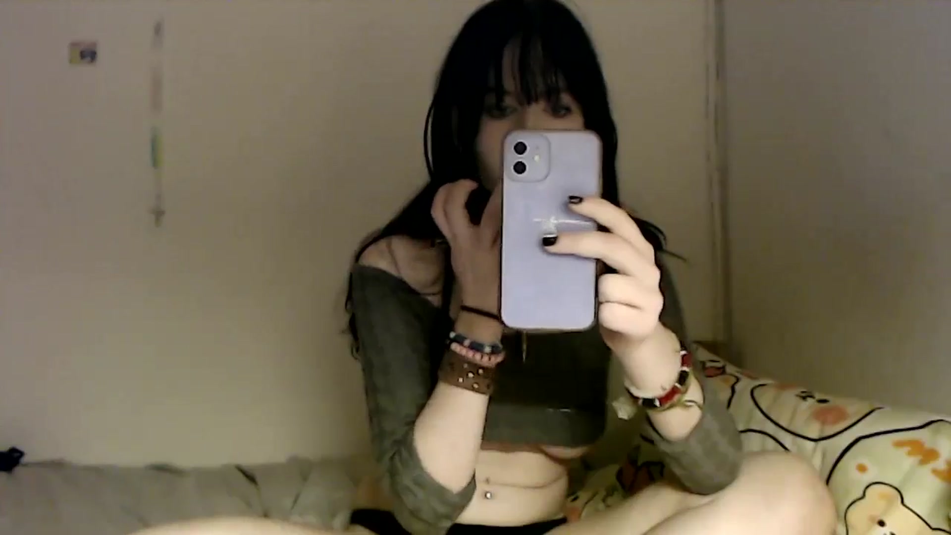 Gallery image thumbnail from MaxxyAugust's myfreecams stream on, 11/09/2024, 09:00 image 12 of 20
