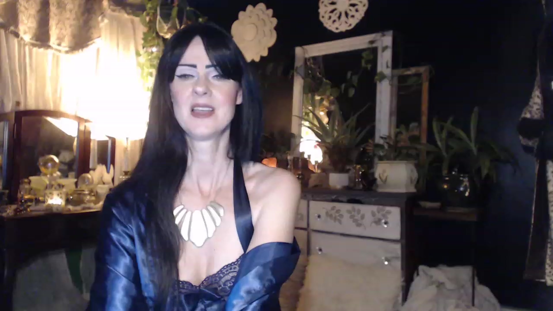 Gallery image thumbnail from MayGray's myfreecams stream on, 12/08/2022, 12:46 image 7 of 20
