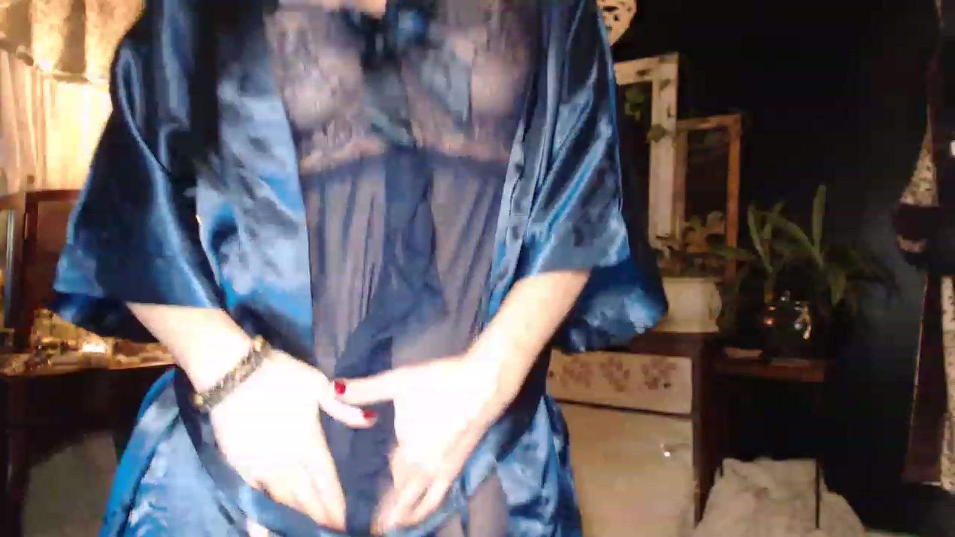 Gallery image thumbnail from MayGray's myfreecams stream on, 12/08/2022, 12:46 image 16 of 20